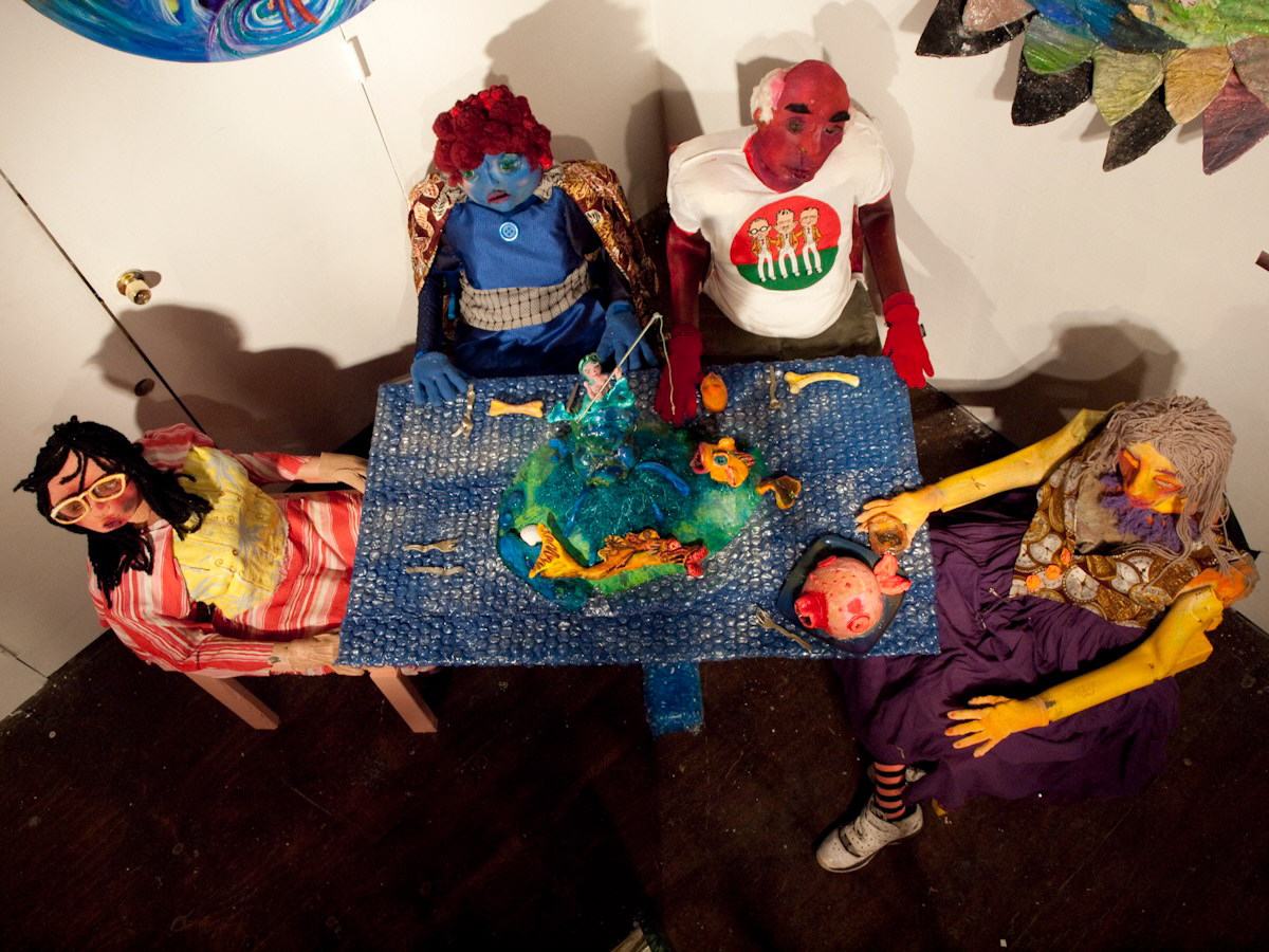 Lindsay Kovnat- Family Puppet portrait