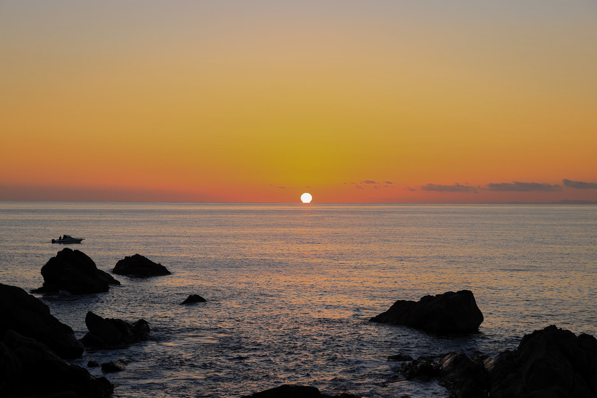羽根岬​​​​​​​ だるま夕日
