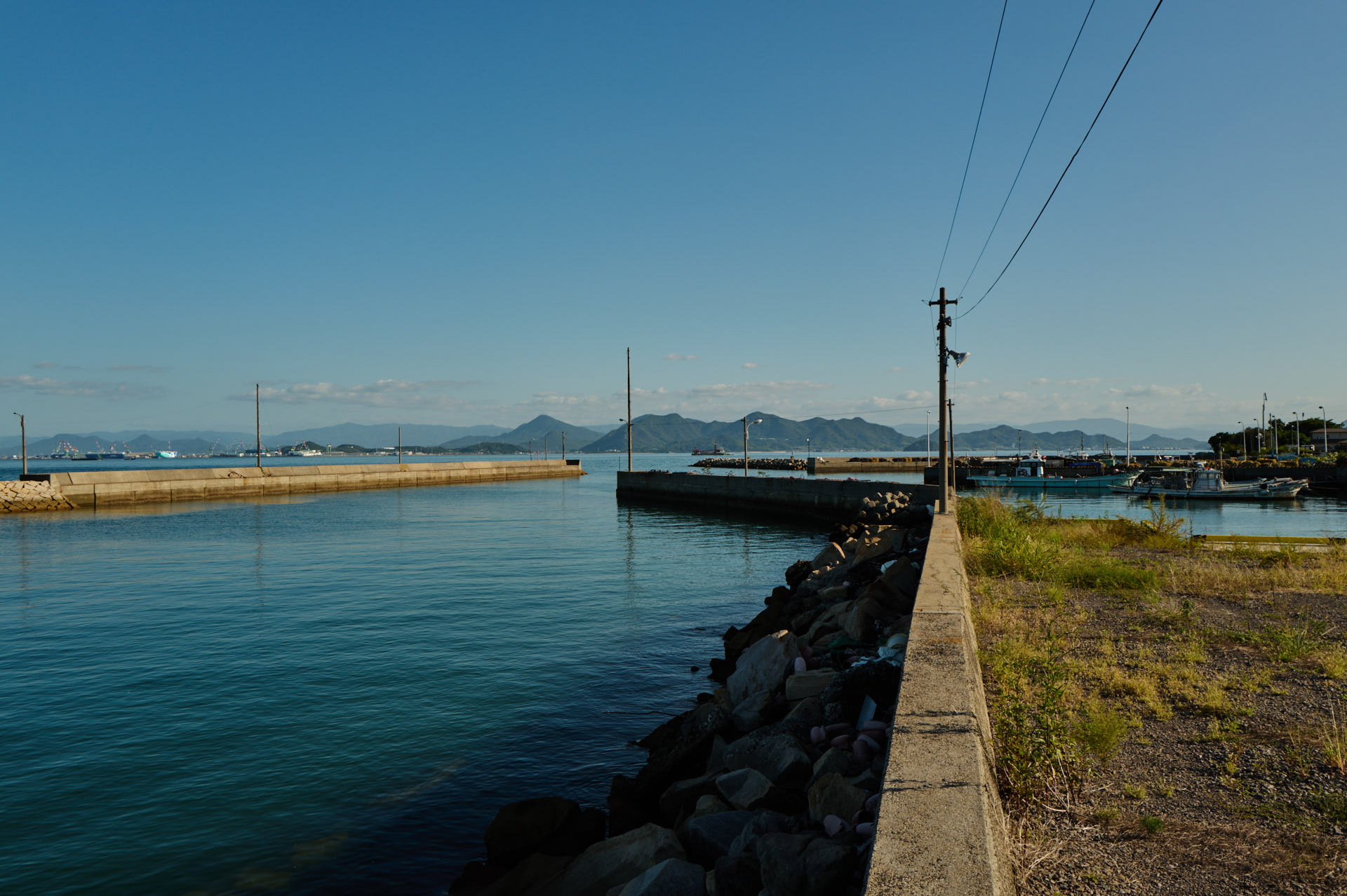 浦港