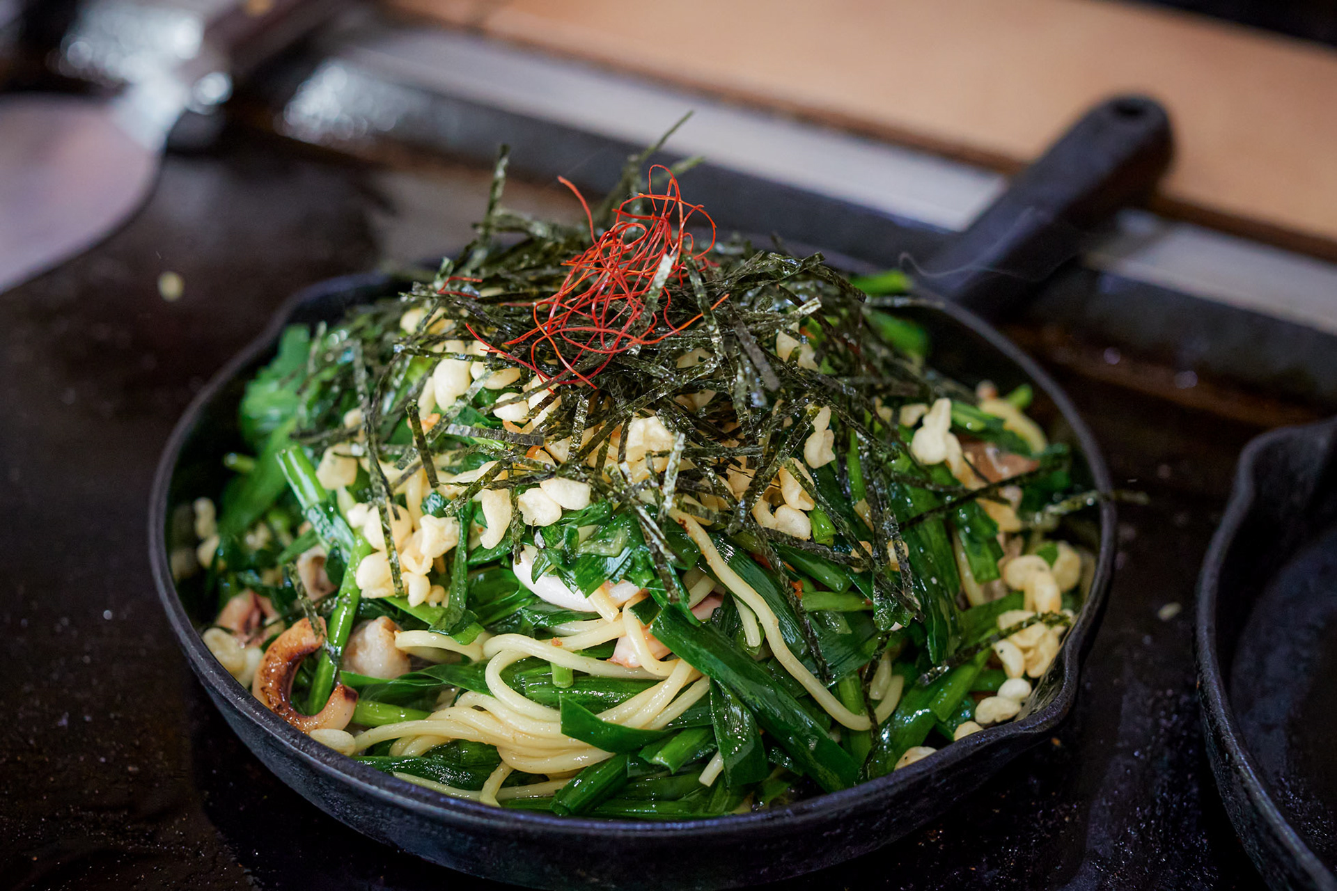 廣末屋 ニラ塩焼きそば