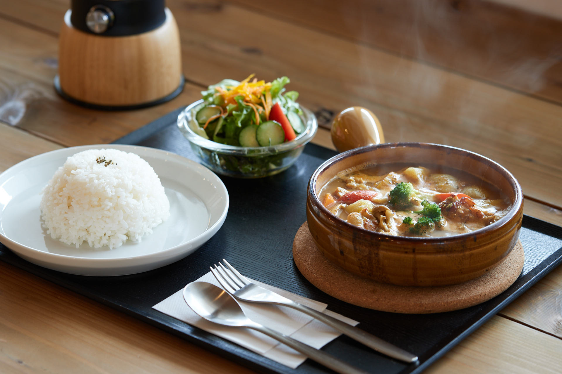 山荘しらさ チキンと野菜のスープカレー