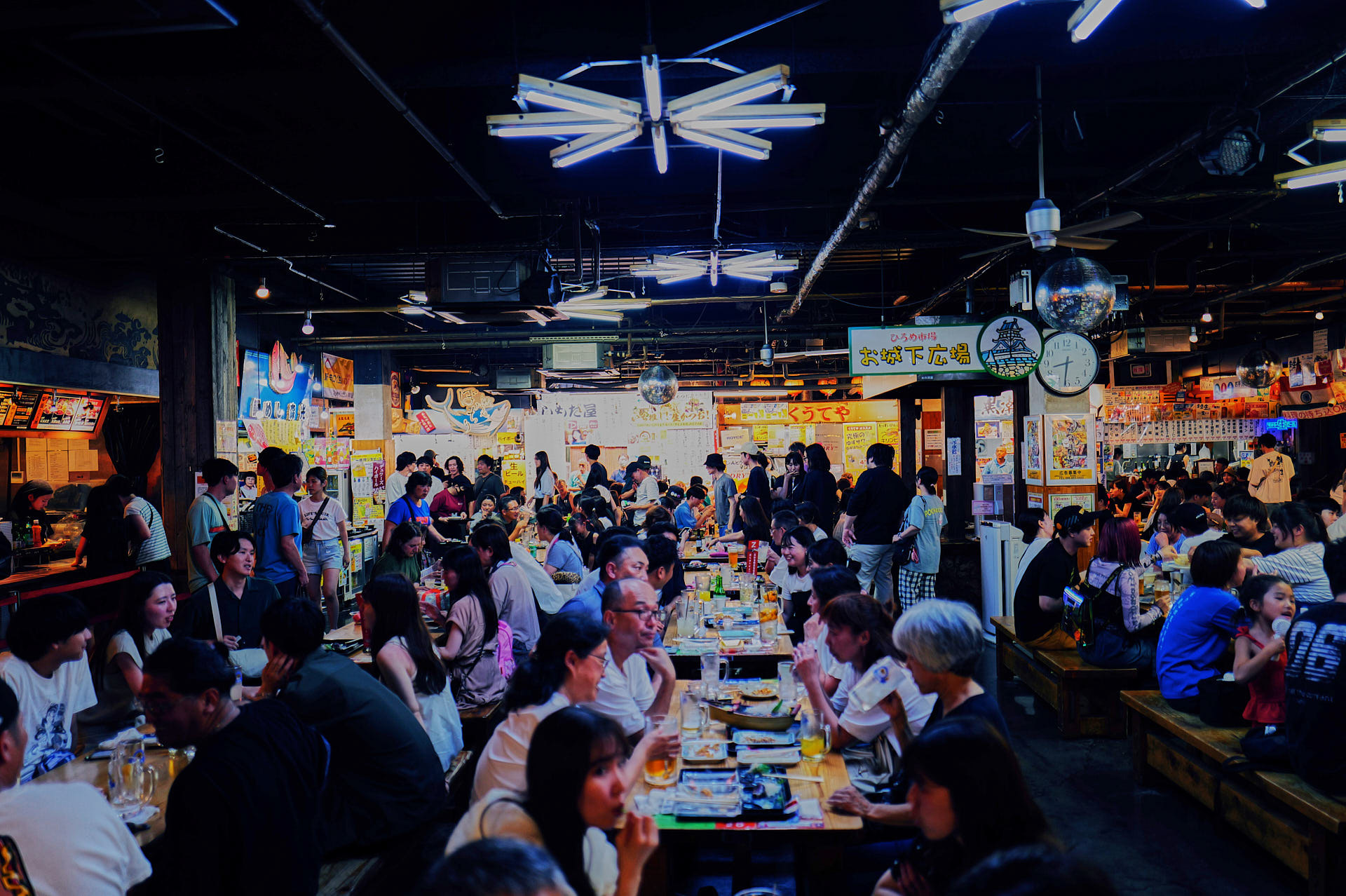 ひろめ市場