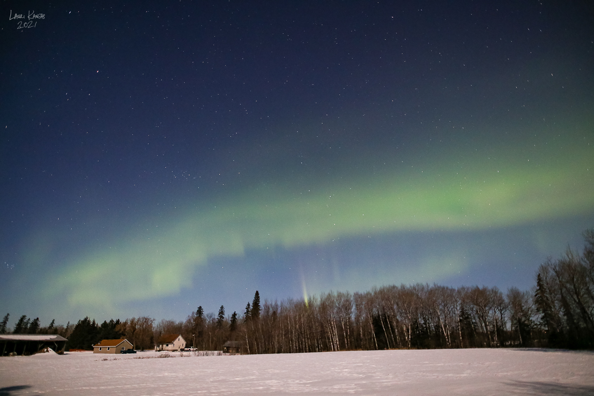 G2 Geomagnetic Storm with bright gibbous moon - Mar 1, 2021