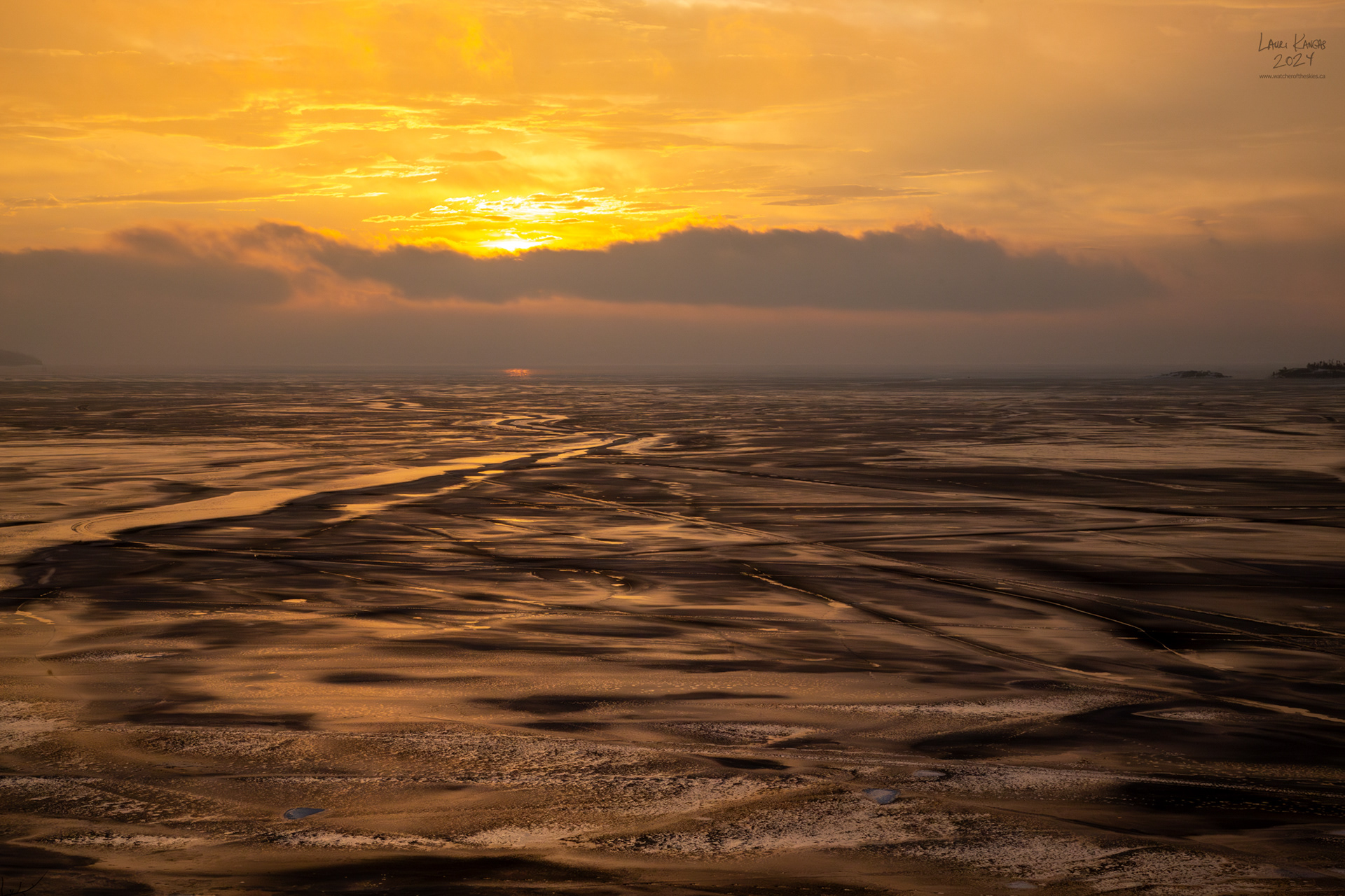 Amethyst Bay sunrise with interesting melting ice patterns - Feb 8 2024 