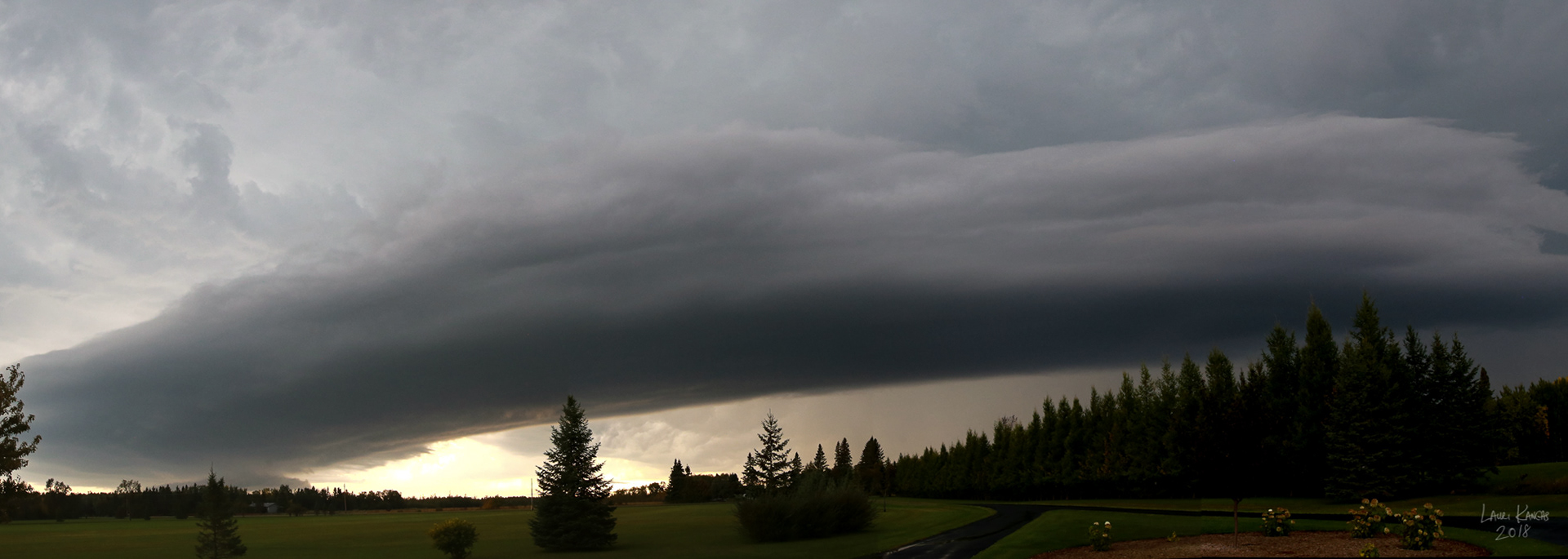 Shelf Cloud - September 12, 2018