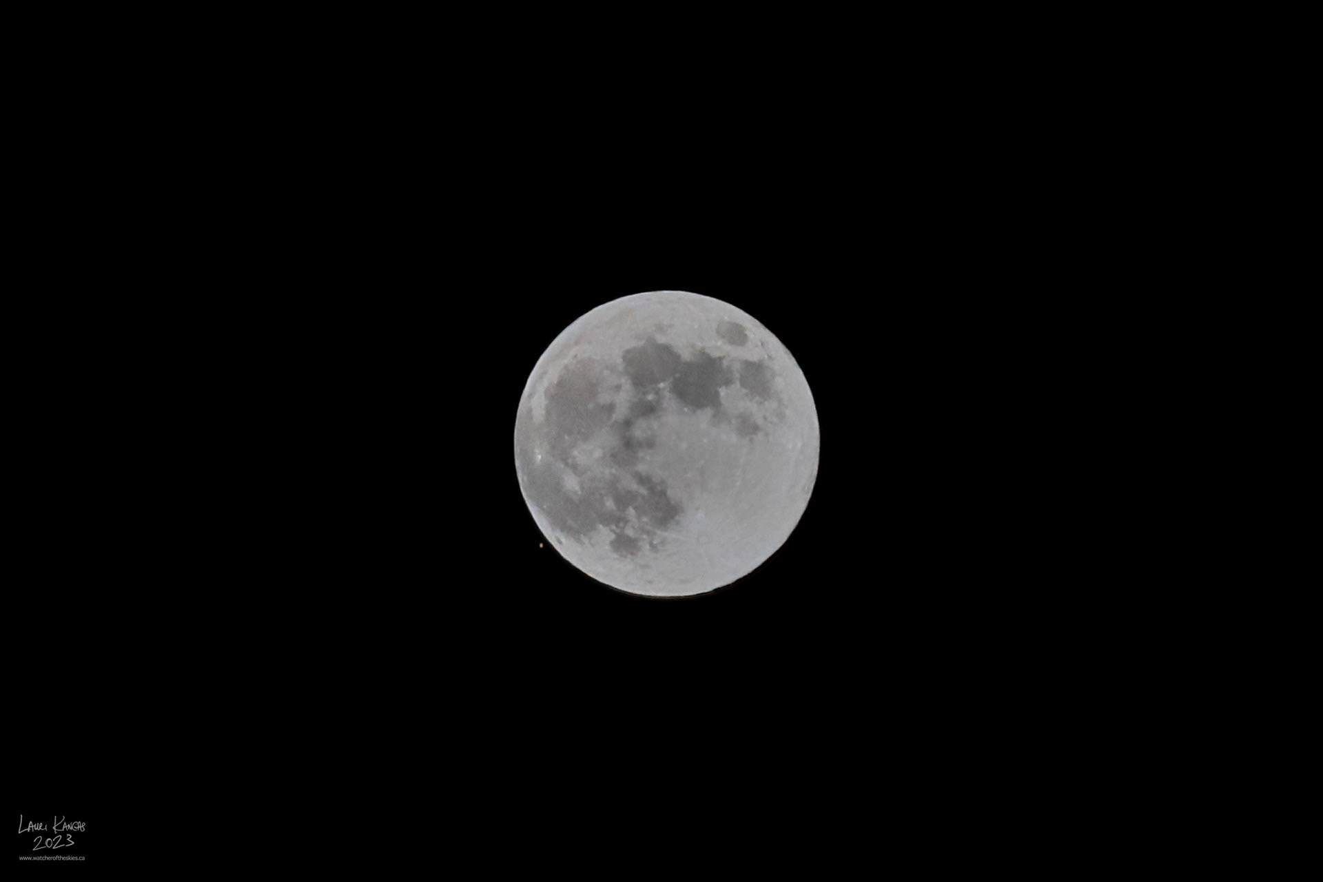 Start of Mars occultation by the Moon - December 7, 2022