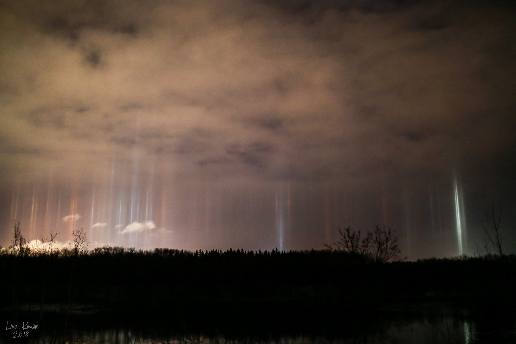 Light Pillars - November 12, 2018