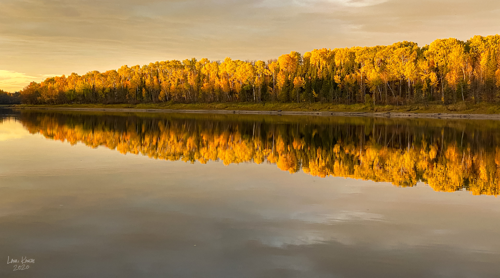 Autumn on the Rainy River - October 5, 2020