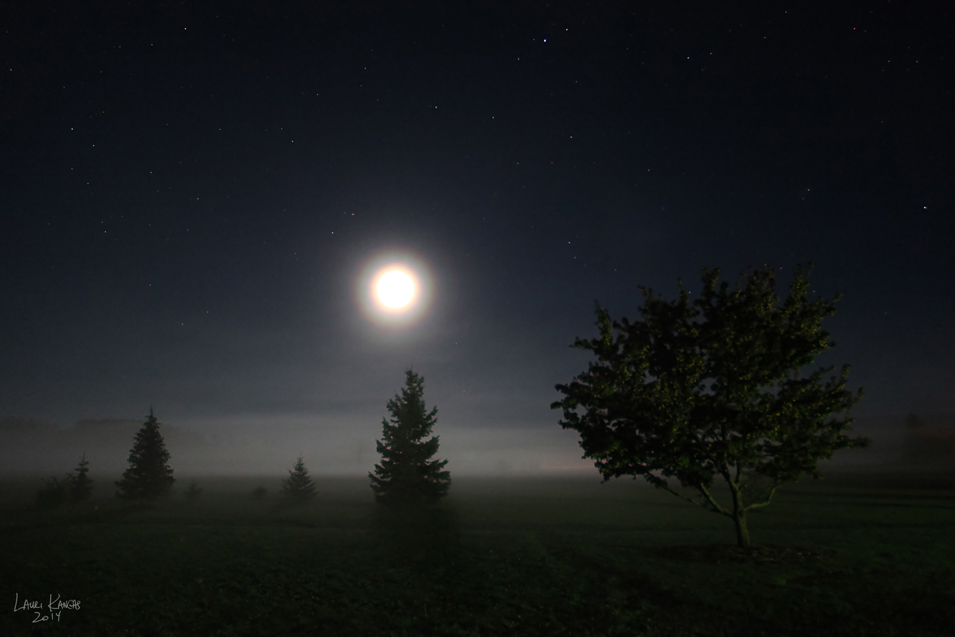 Lunar Corona - October 2, 2014