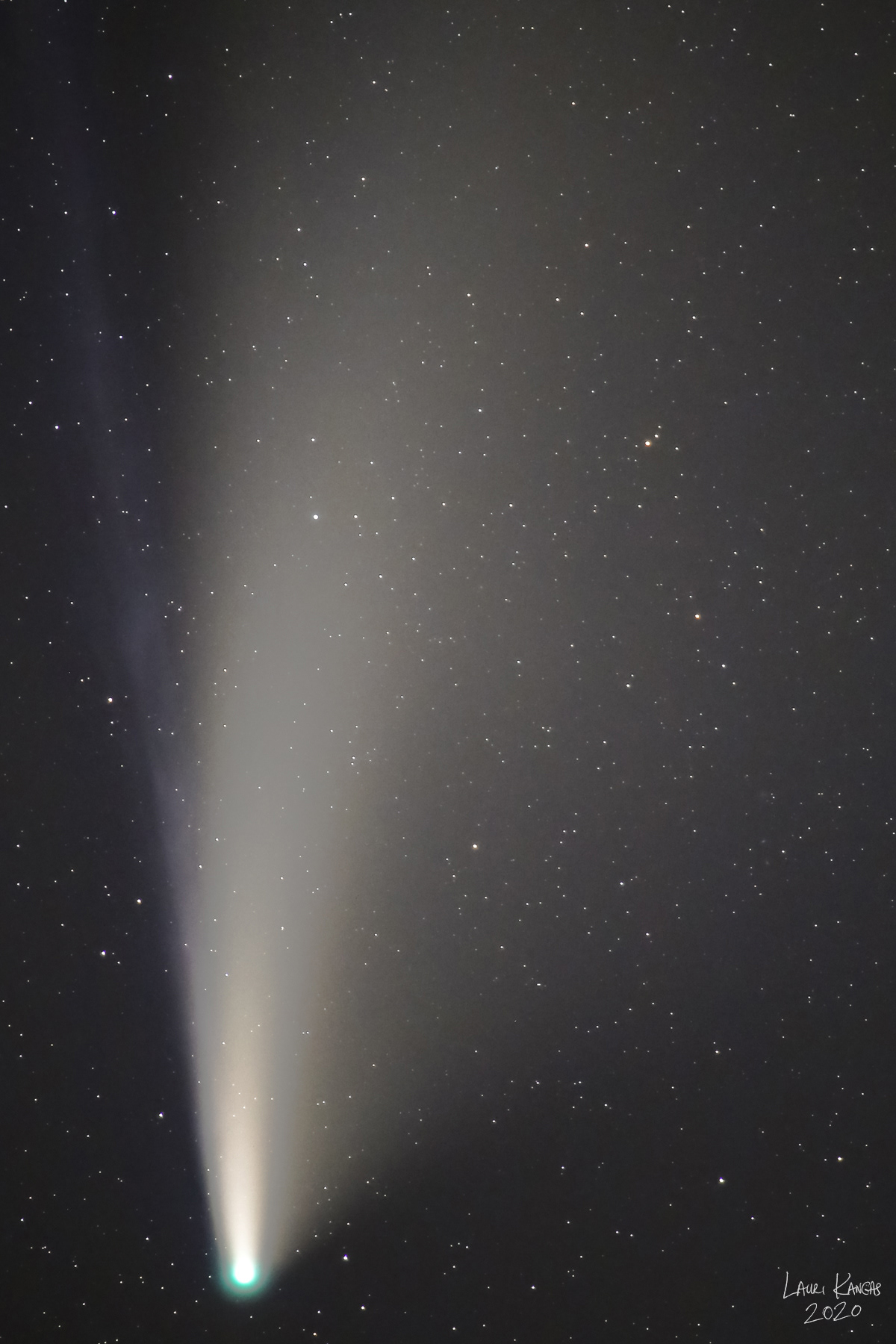 Closeup of Comet NEOWISE - July 20, 2020