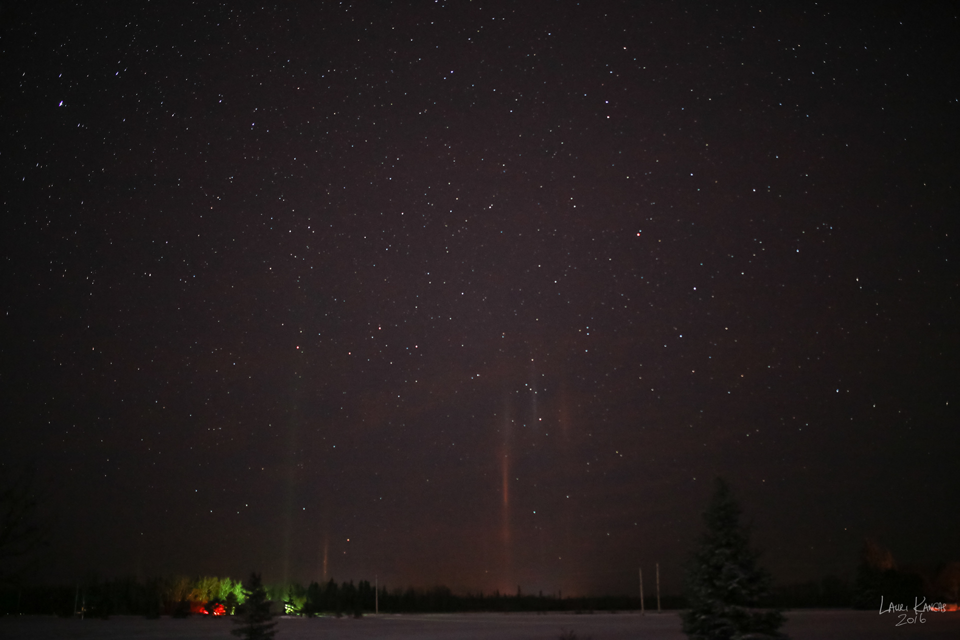 Light Pillars - New Year's Eve 2016