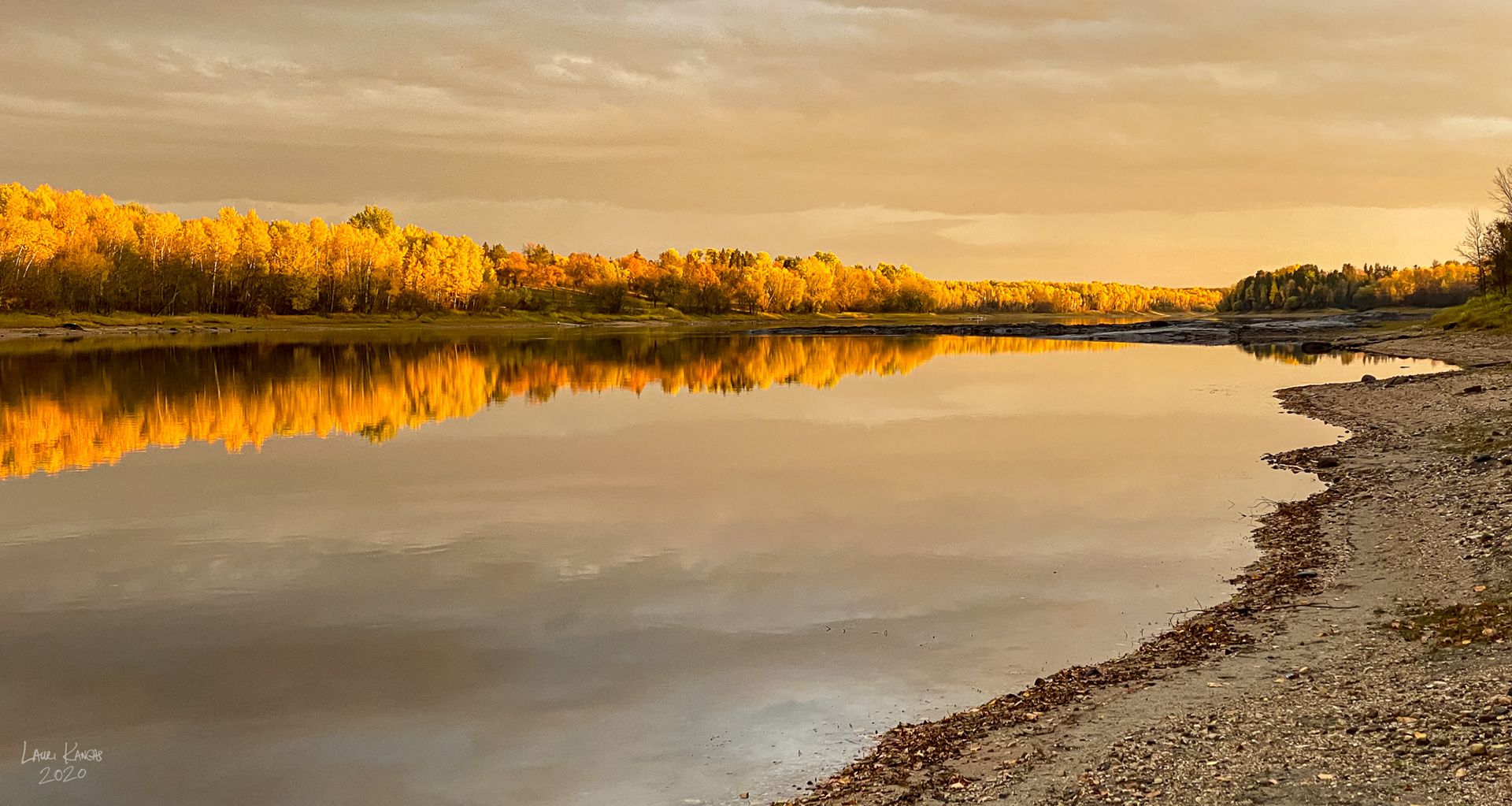 Autumn on the Rainy River - October 5, 2020