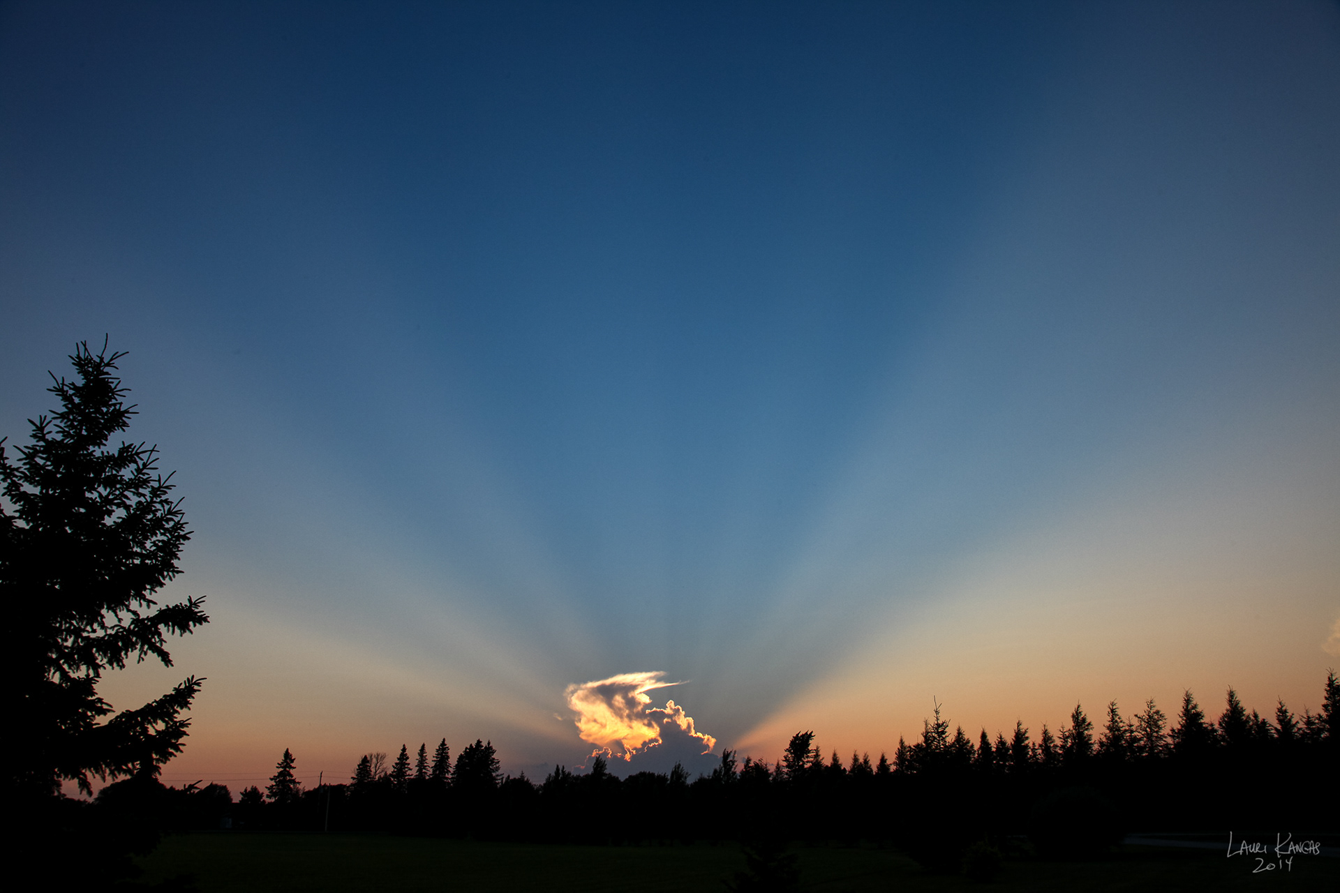 Crepuscular Rays - July 20, 2014