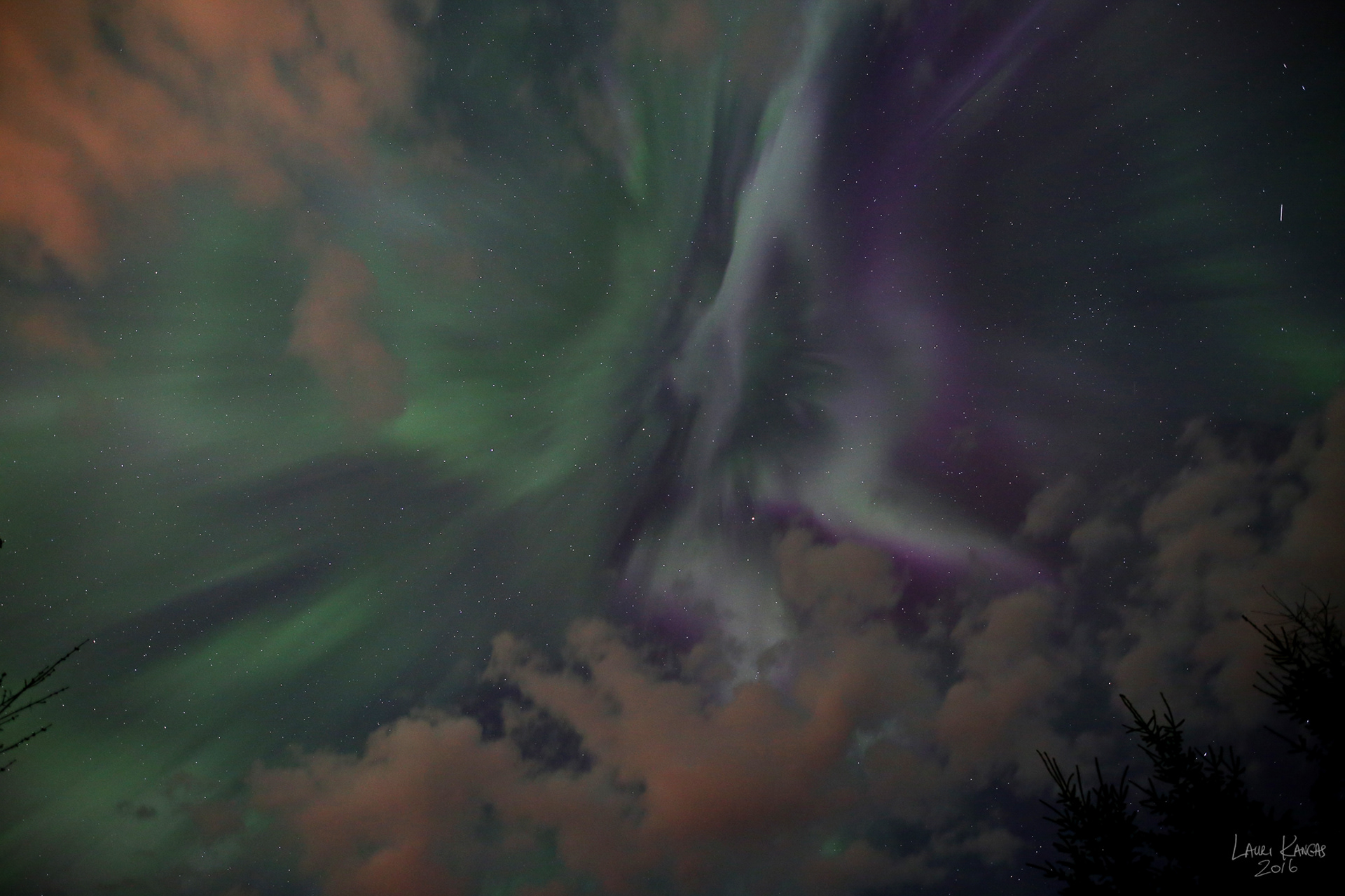 Auroral Corona - May 8, 2016
