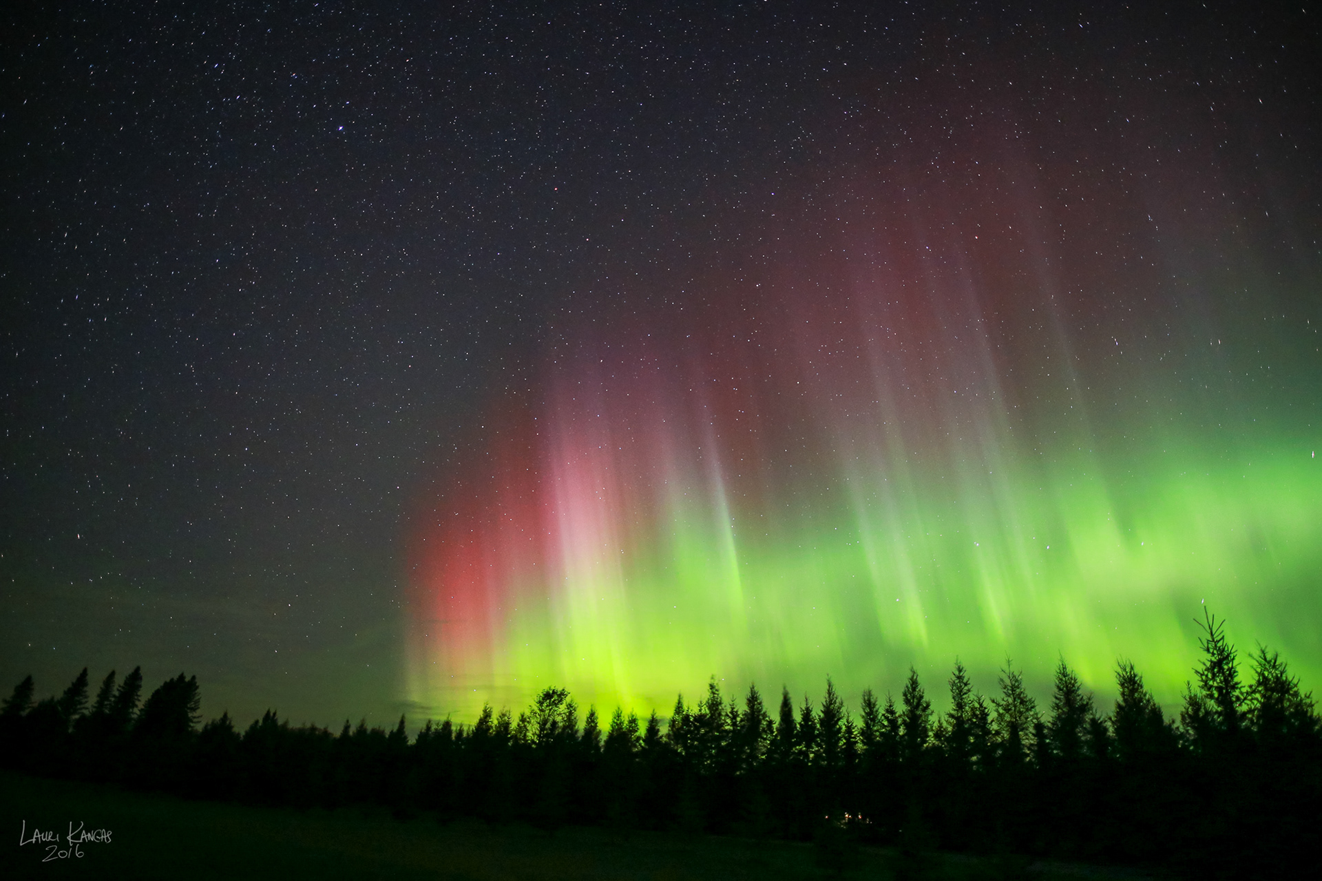 Beautiful Red Aurora - October 3, 2016