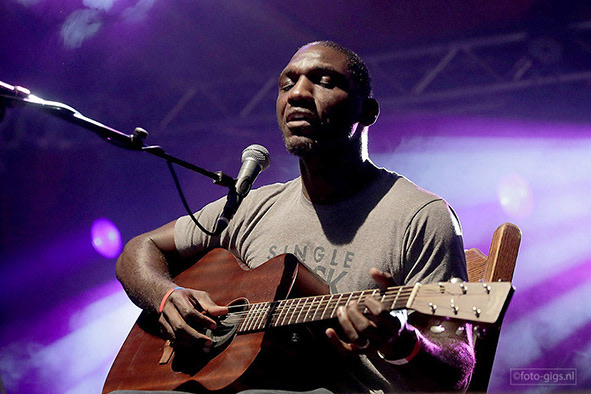 Cedric Burnside