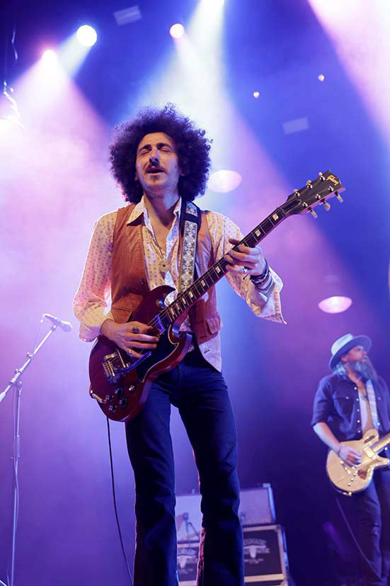 Robert Jon & the Wreck