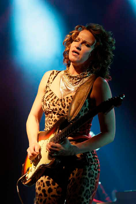 ANA POPOVIC