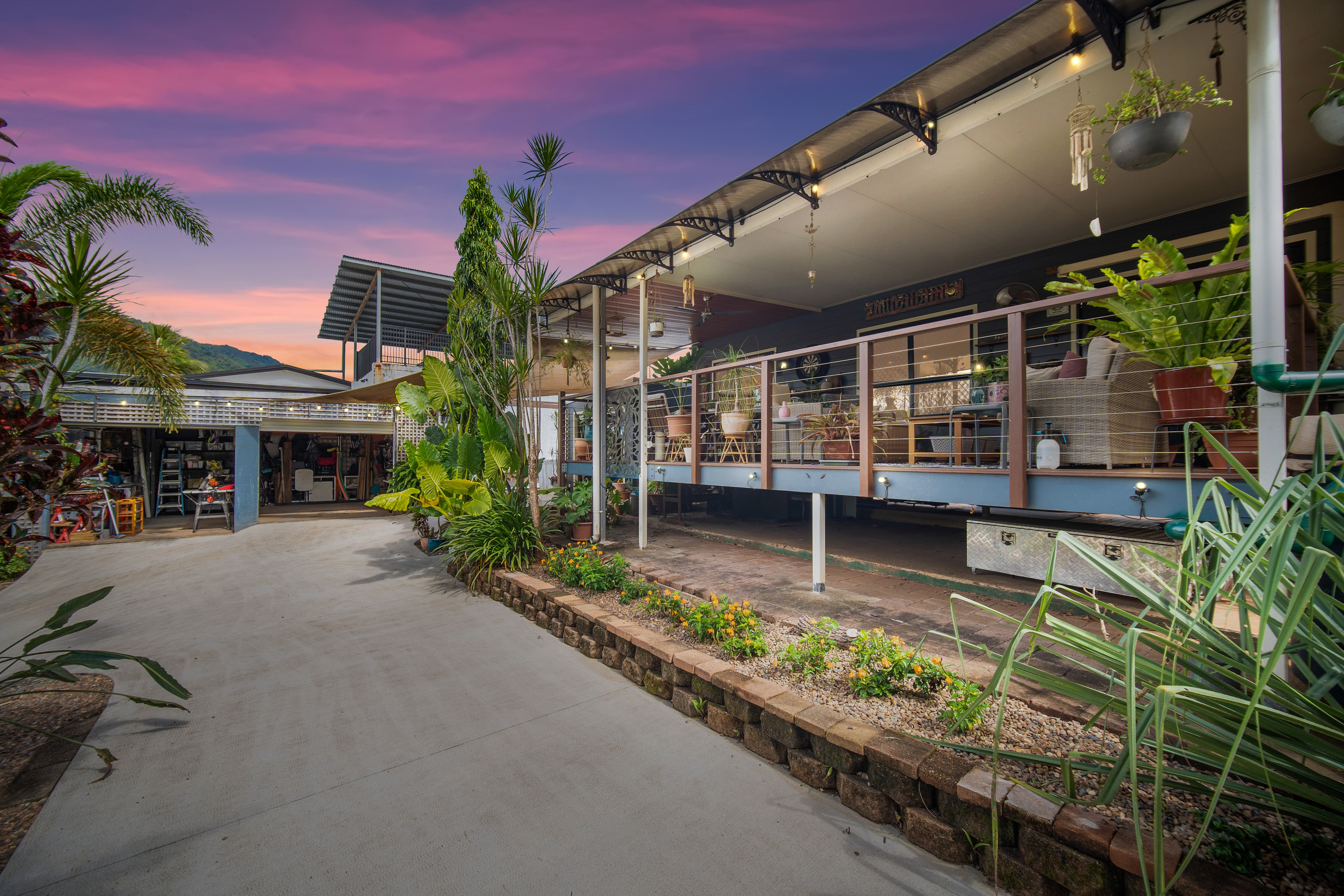 Virtual Twilight (Day to Dusk) 