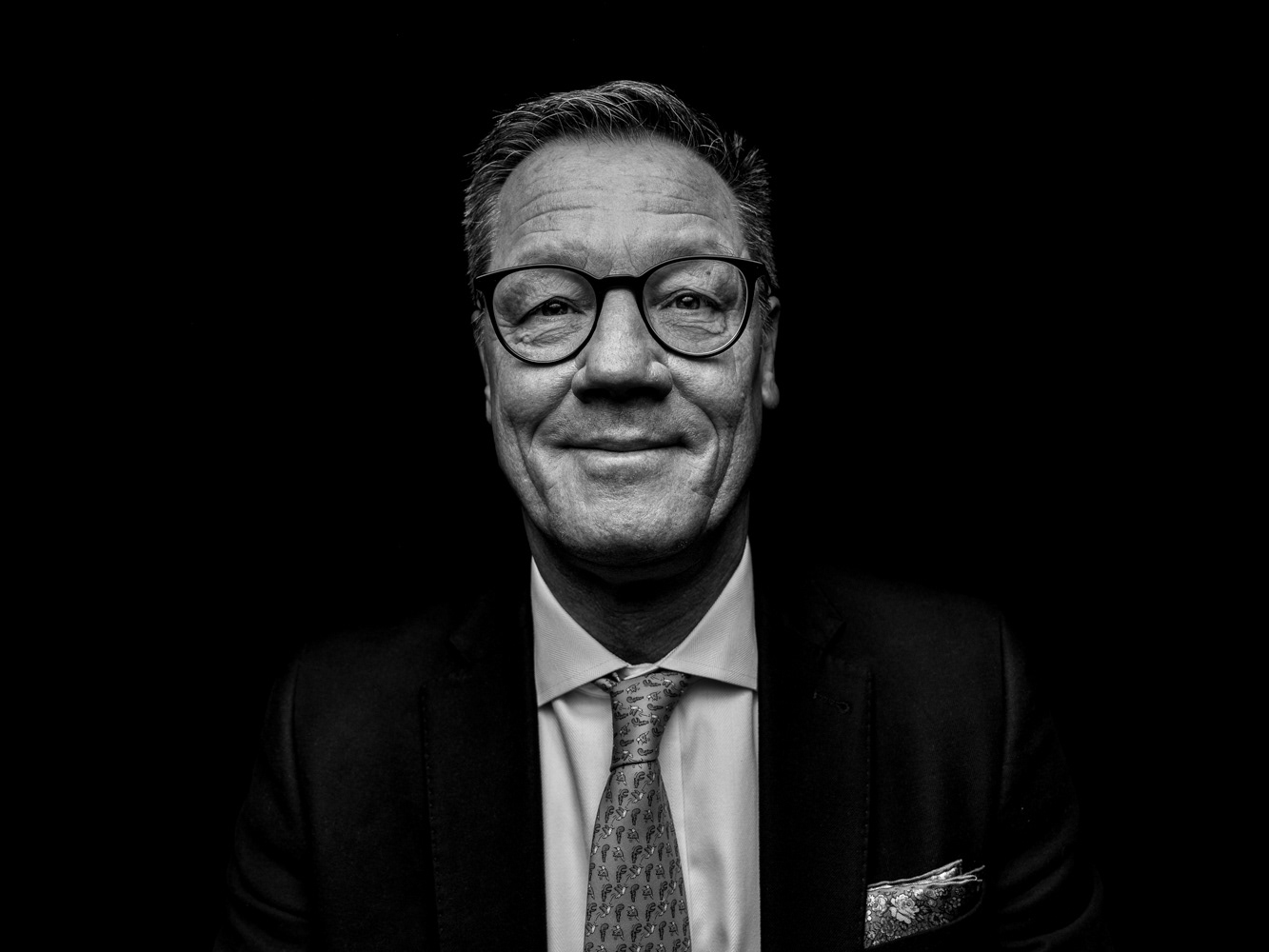 Chris, Island in Fehmarn, Germany. Living in Warsaw on and off since 90's. Senior Vice President Of Business Development.