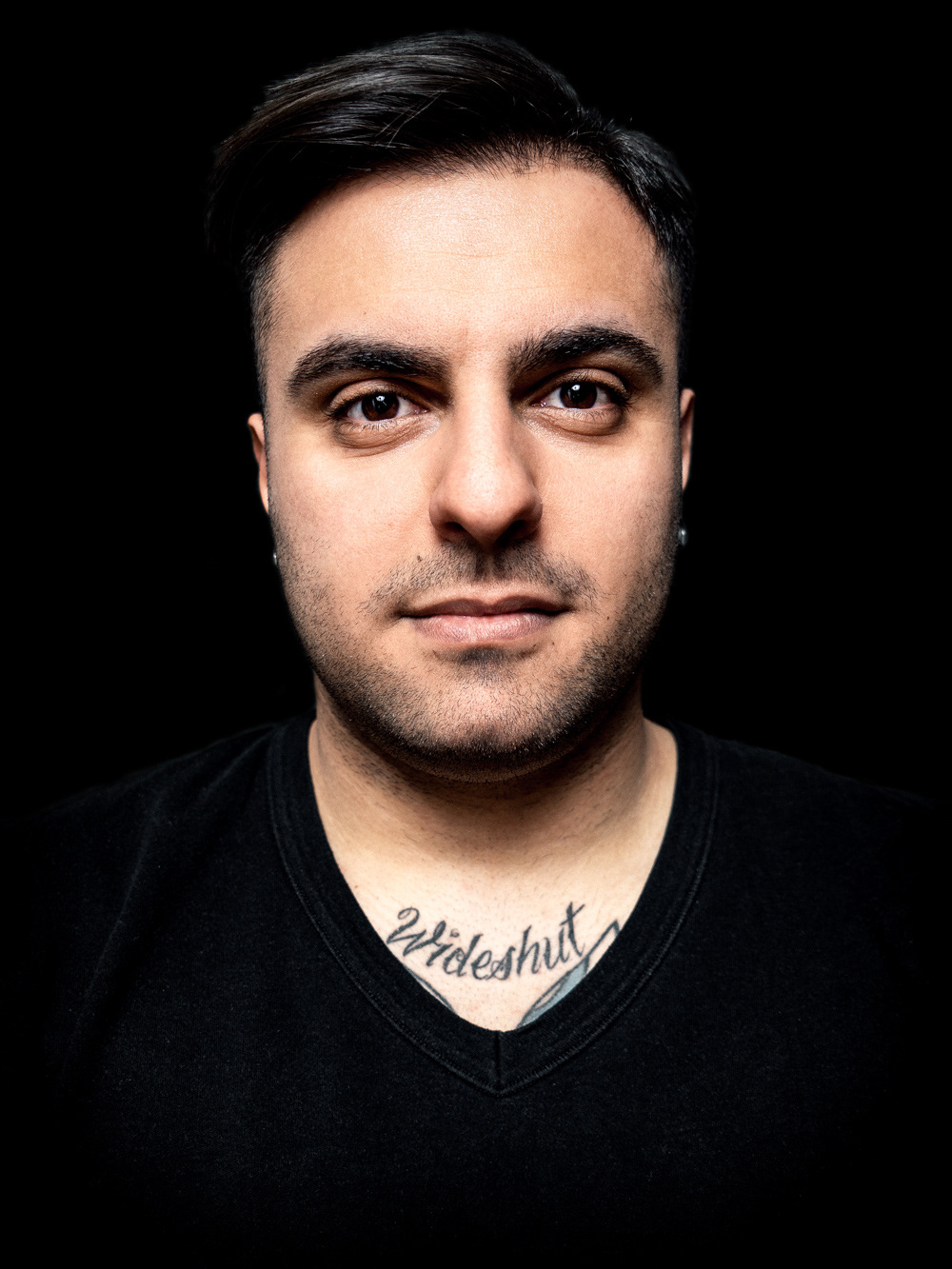 Pietro "Wideshut", Cosenza, Italy, lived in many countries, citizen of the world. Living in Warsaw since 2017. Freelance marketing.