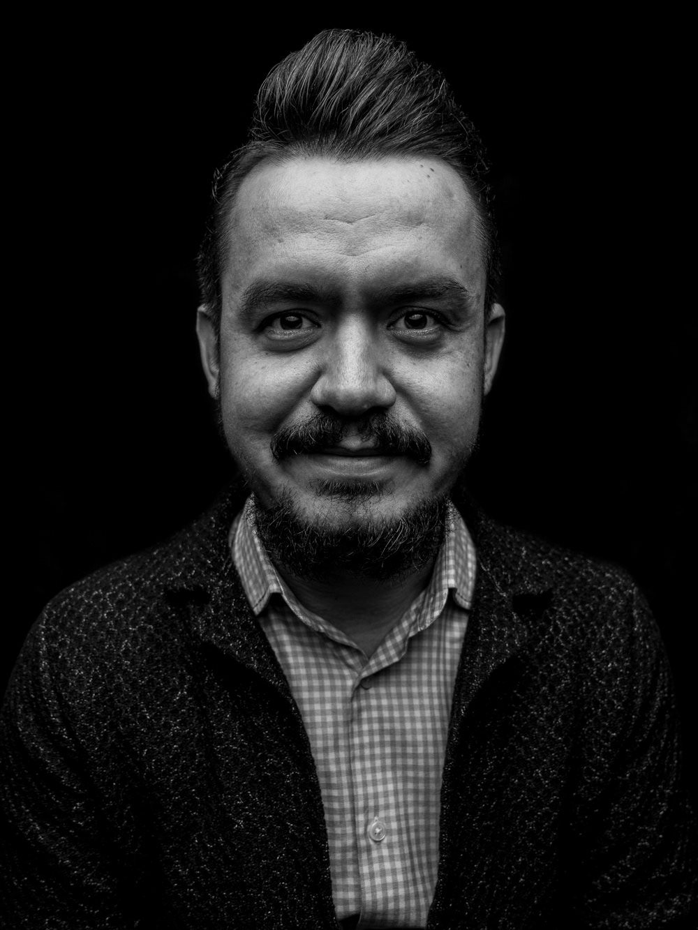 Huseyin, Istanbul, Turkey. Living in Warsaw since July 2018. Software engineer.