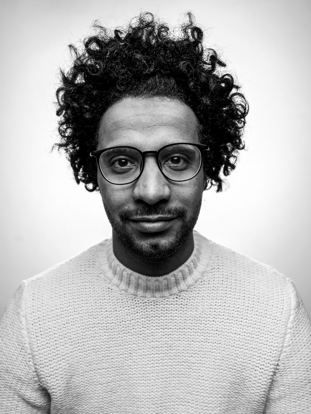 Hussien, Cairo, Egypt. Living in Warsaw since August 2017. Senior Data Analyst.