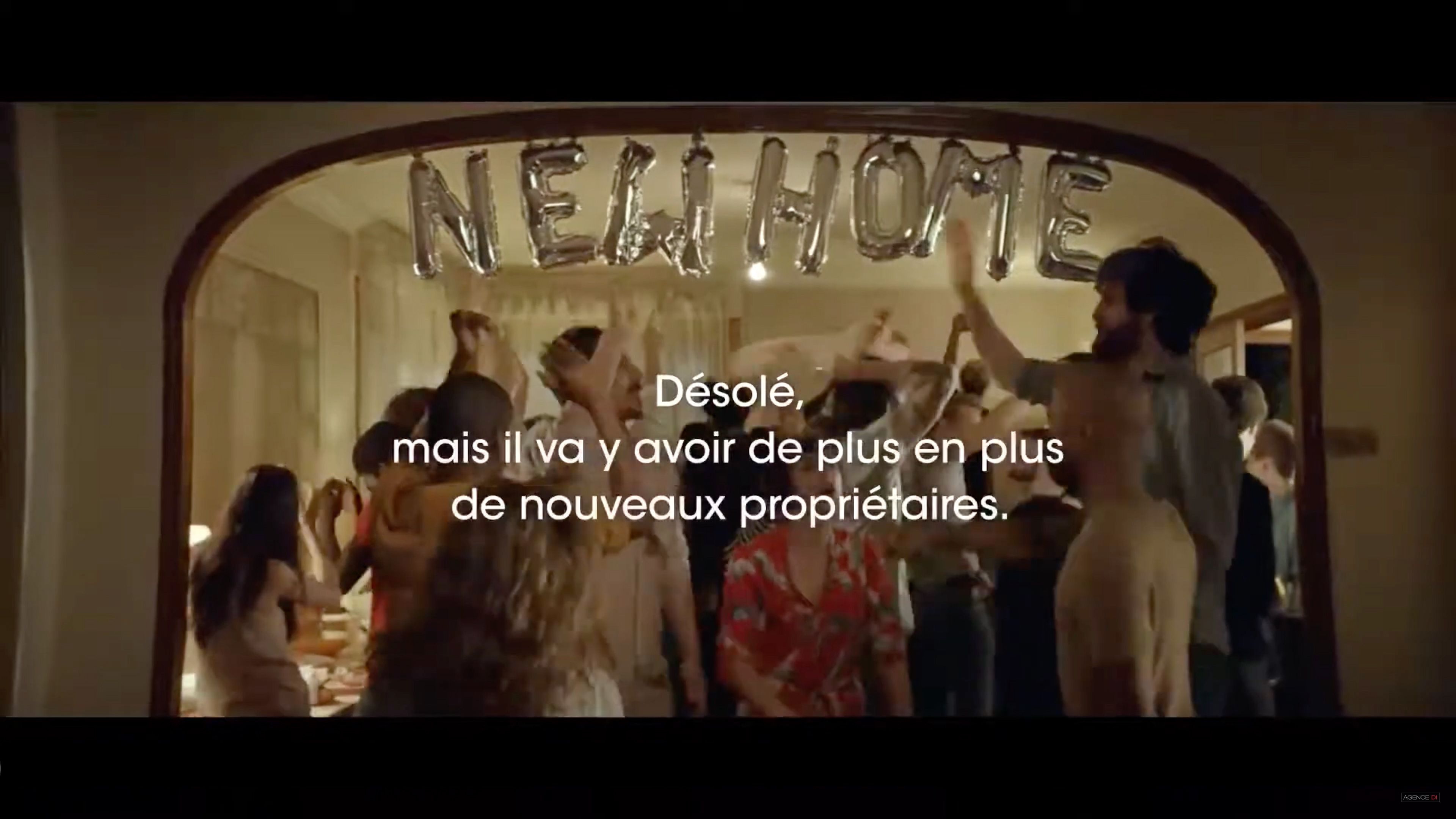 1ère Assistante Décoration, Boursorama Banque "Nuit de folie" de Jean-Baptiste Saurel /Production, Big Productions /Cheffe Décoratrice, Lucie Beauvert