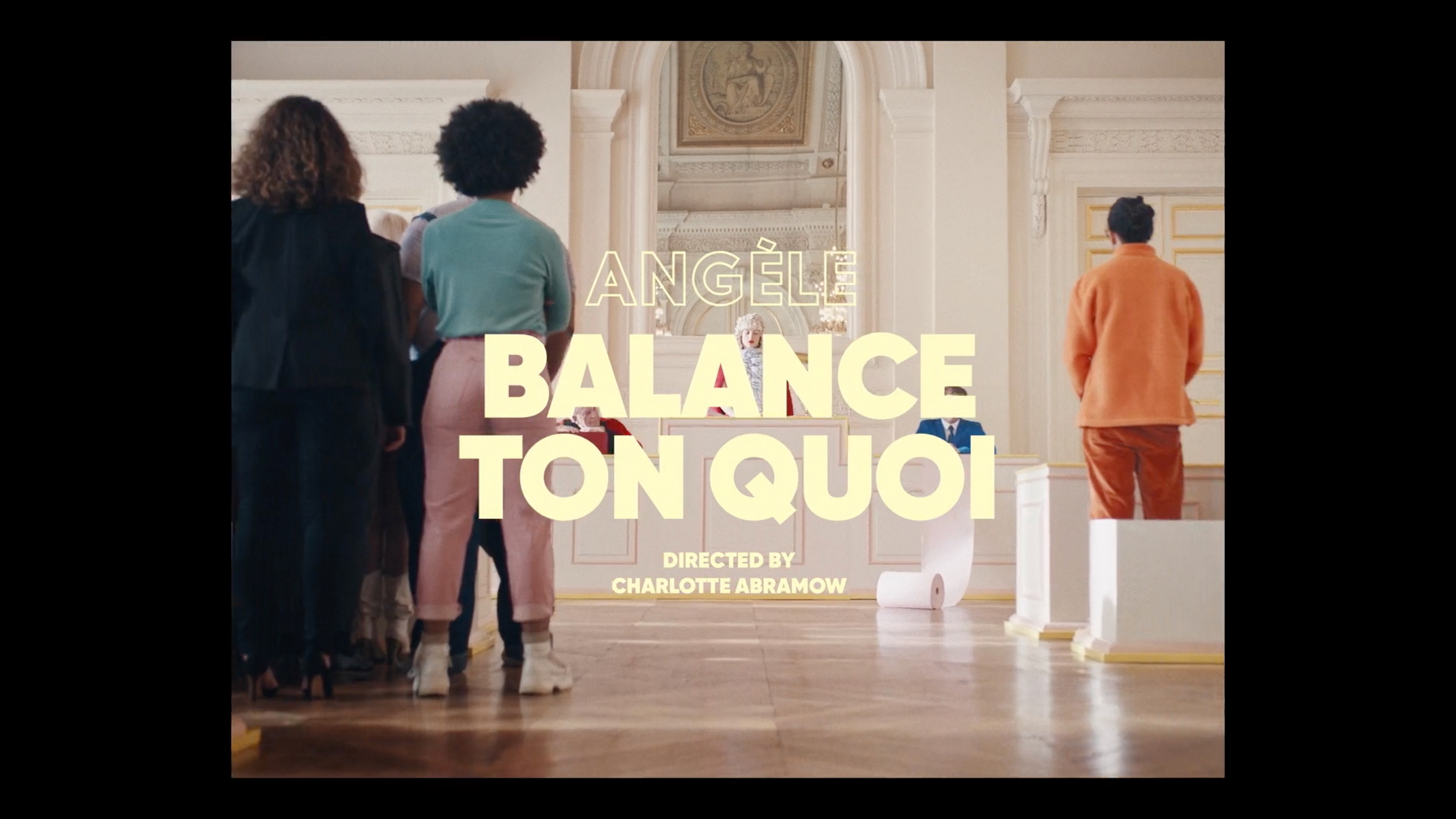 2nde Assistante Décoration, Angèle "Balance ton quoi" de Charlotte Abramow /Production, Big Productions / Cheffe Décoratrice, Lucie Beauvert