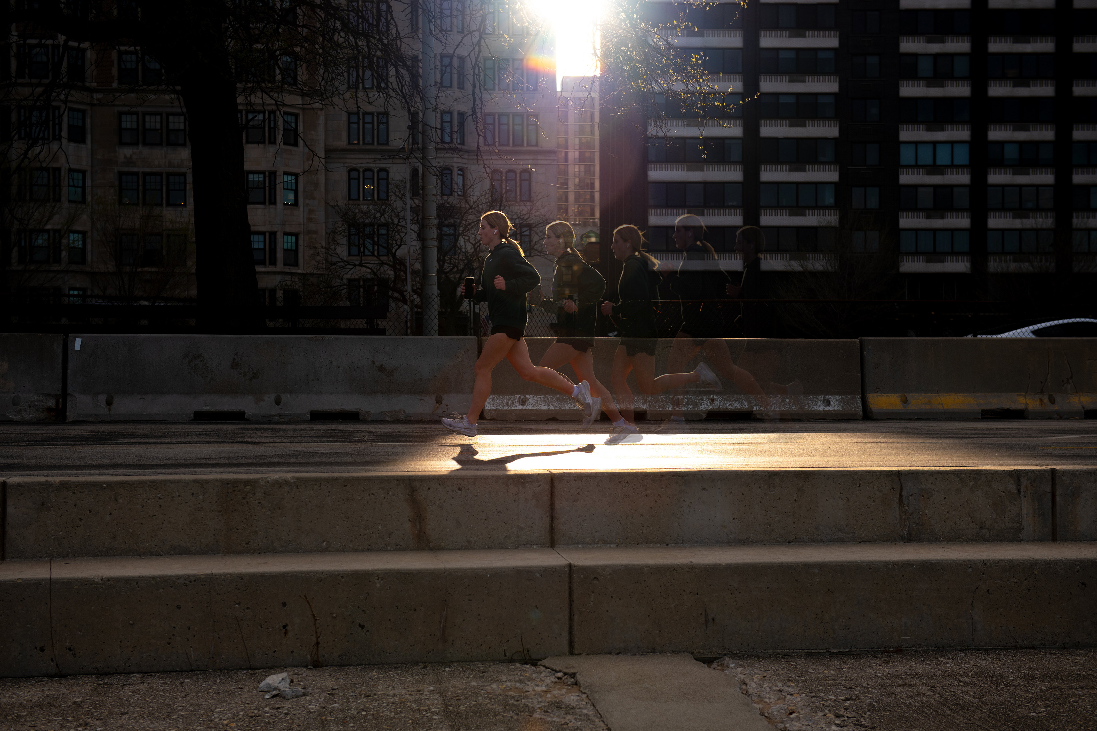 5-frame composite of Woman running on Chicago's Lakefront Trail, April 2026