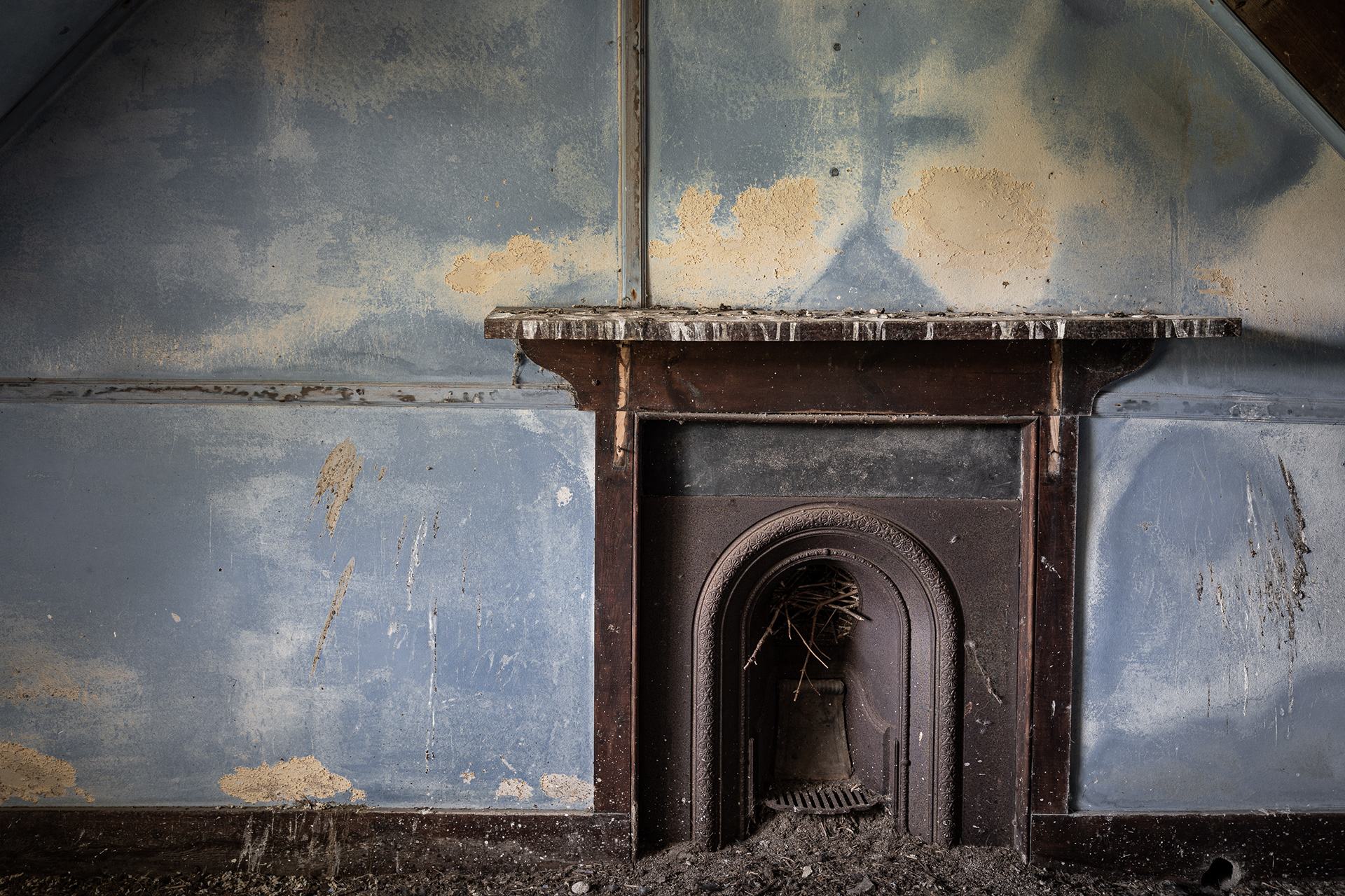 9. Feature Fireplace