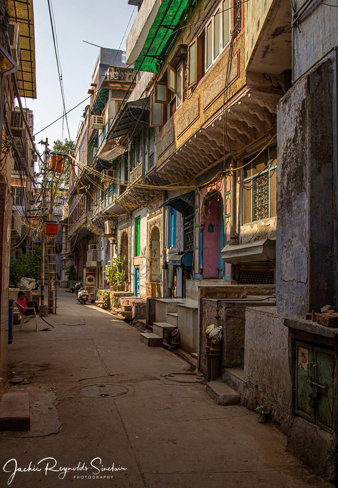 Let Jain Svetambar Temple in a alley just off Kinari Bazaar, Dehli
