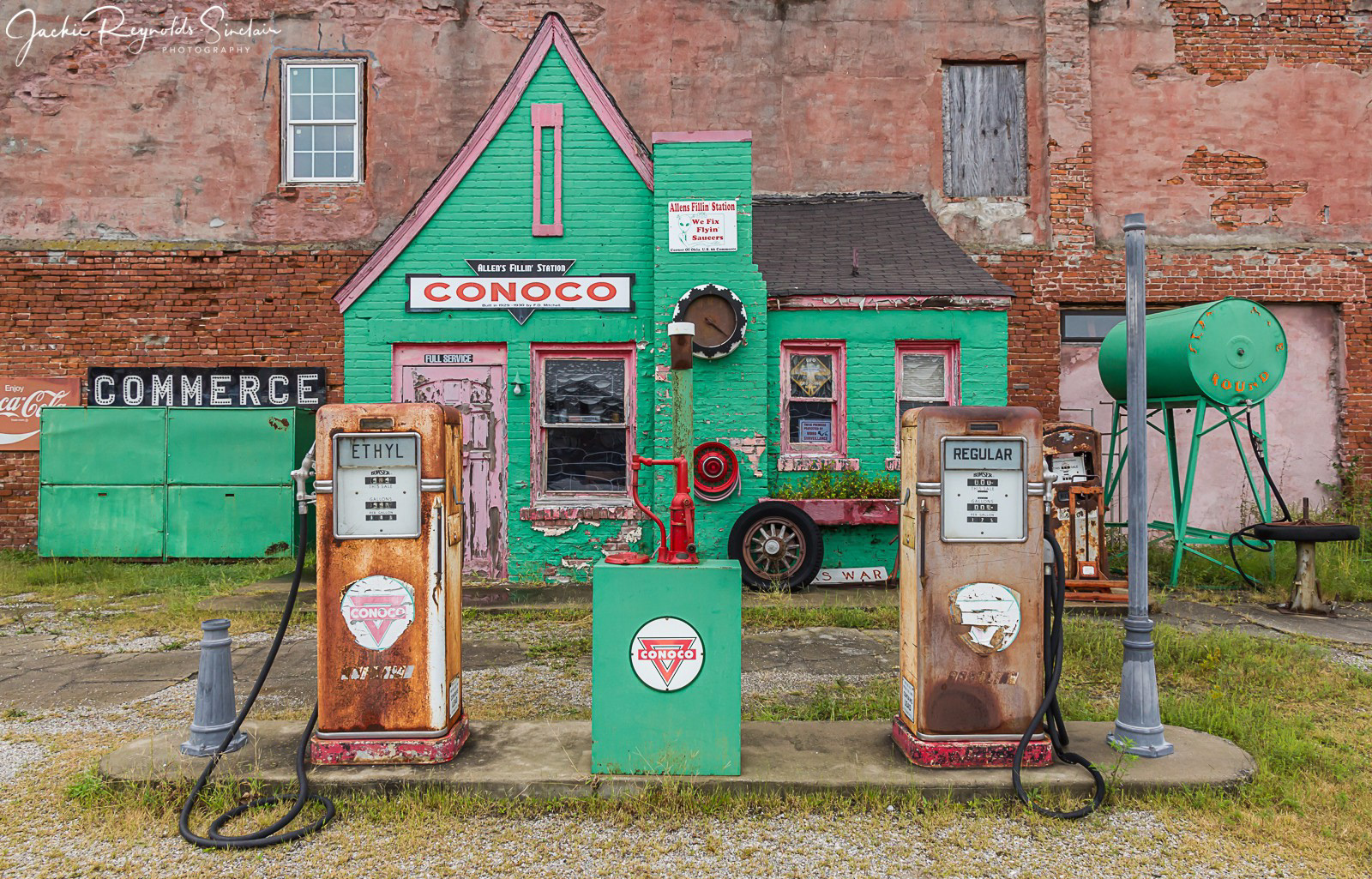 Conoco Allen's Fillin' Station, Commerce, Oklahoma
