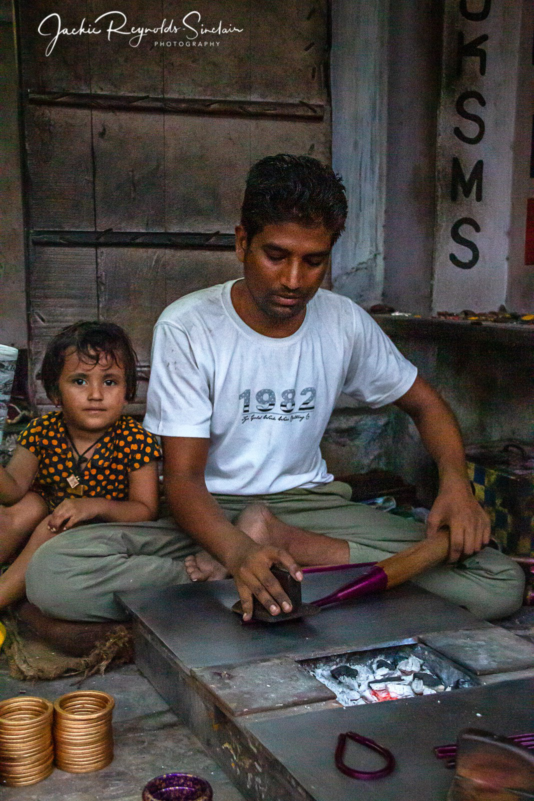 Bangle making, Samode