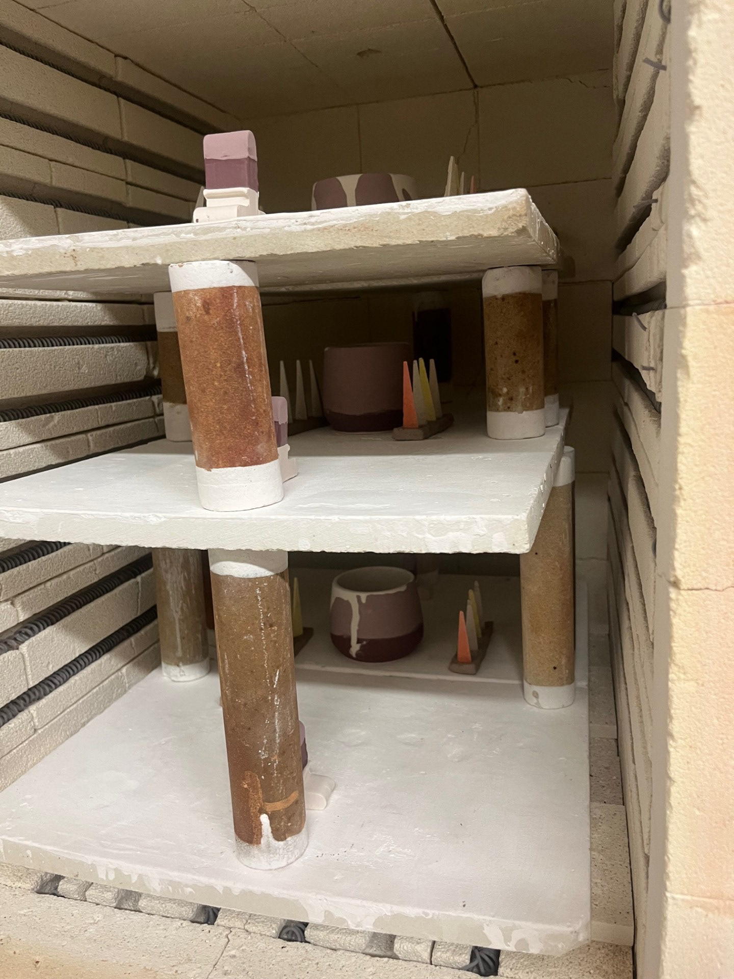 Whole kiln loaded with samples