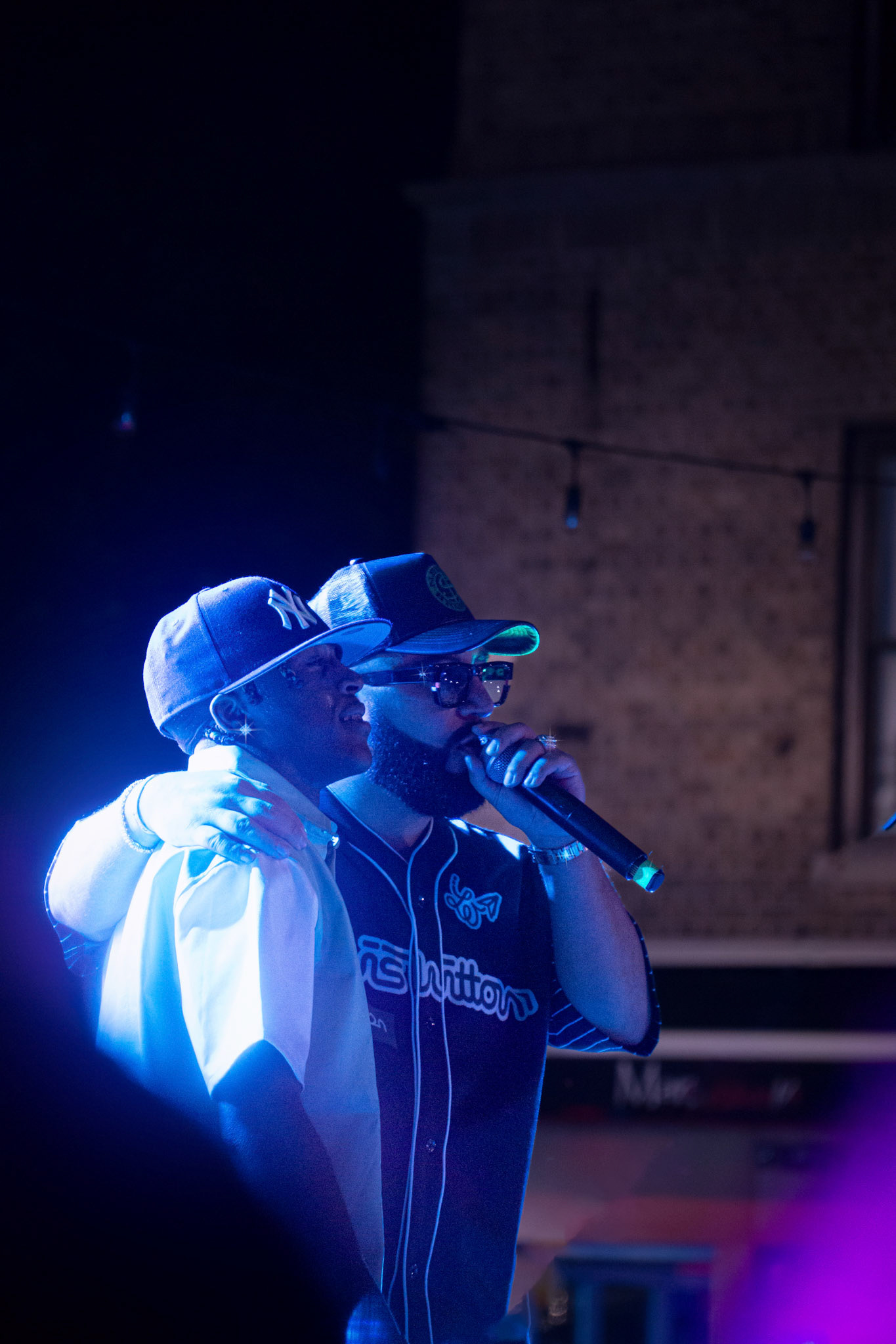 Flow 28 & Alex Sensation