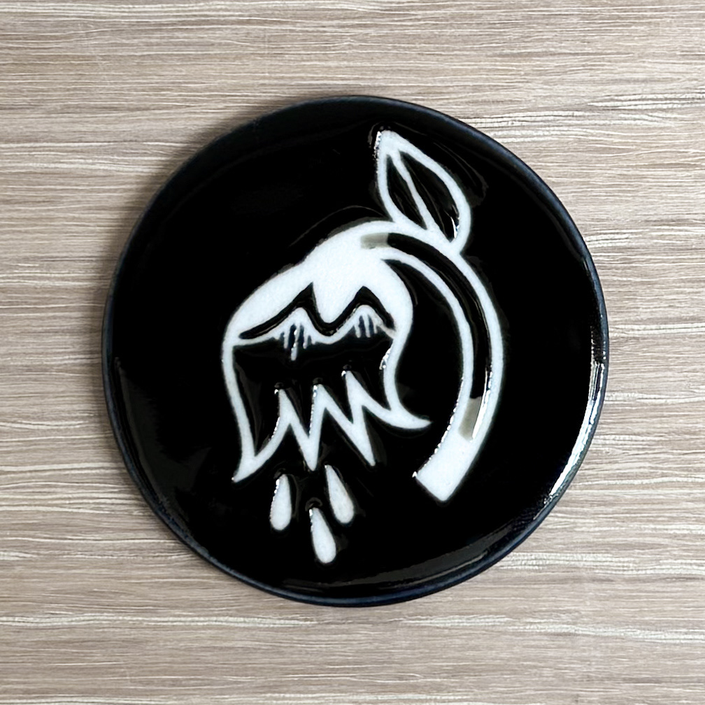 Porcelain test tile after glaze firing