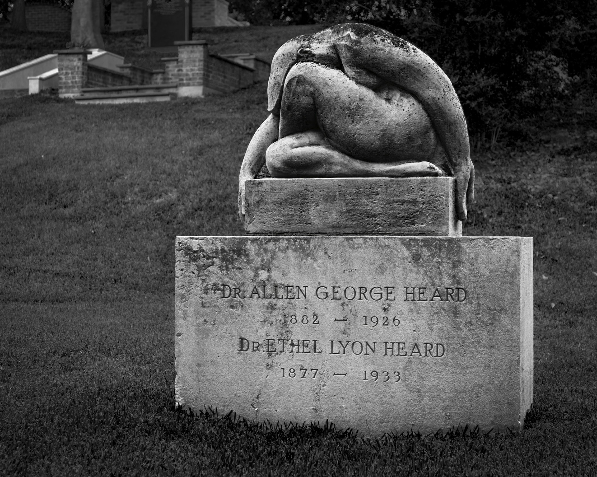 Drs. Heard