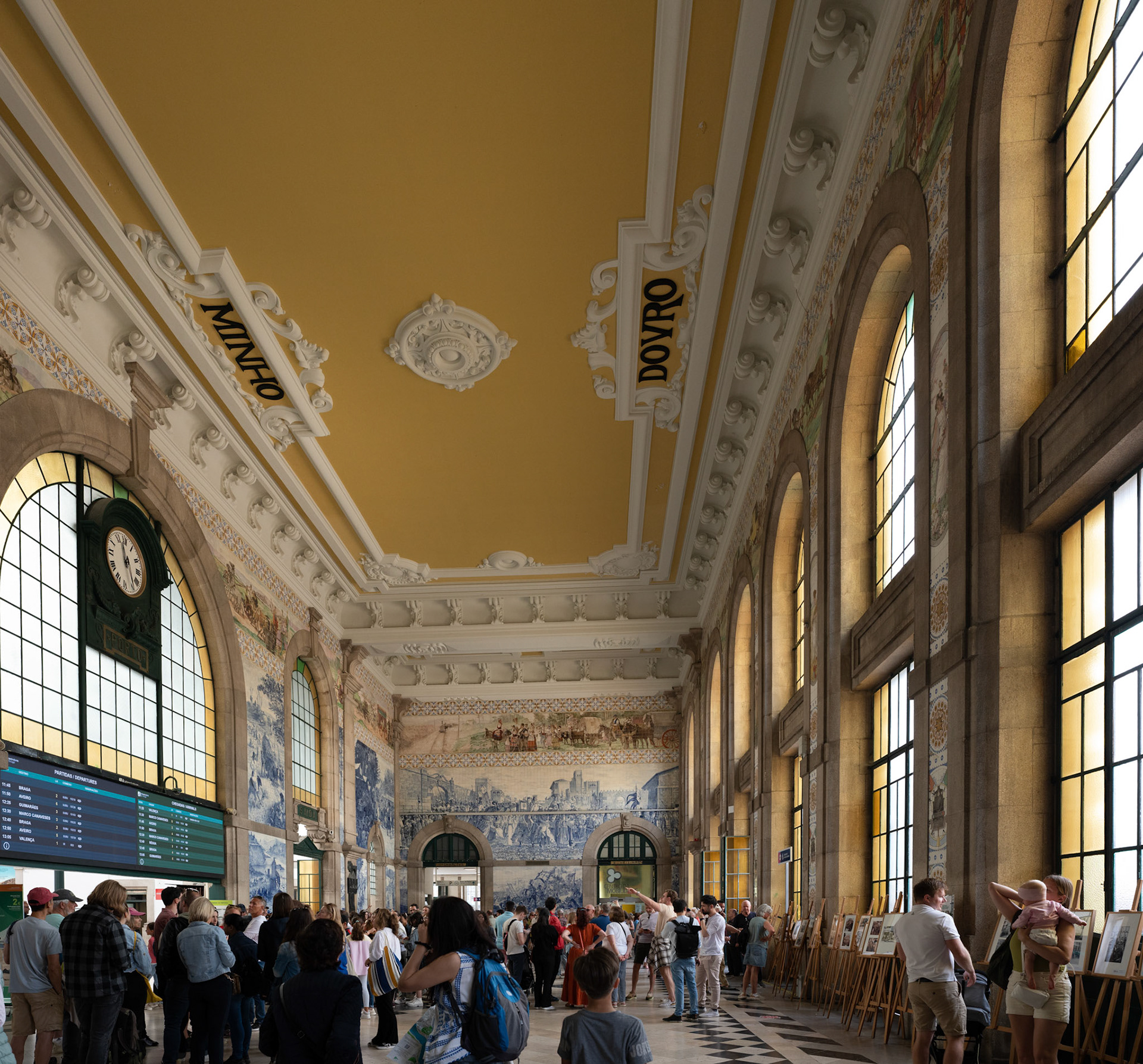 São Bento railway station, Porto