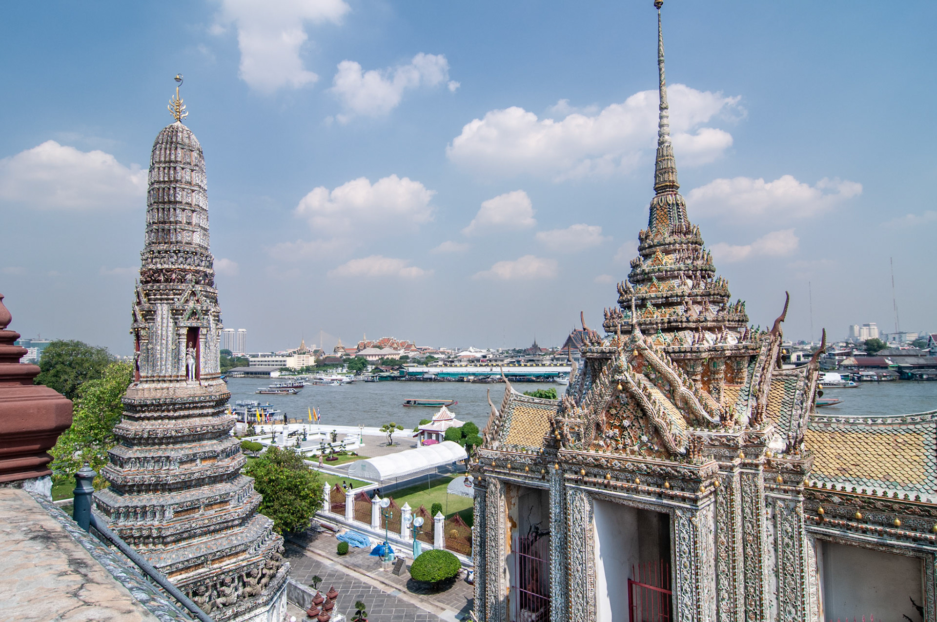 Wat Arum (Temple of Dawn)