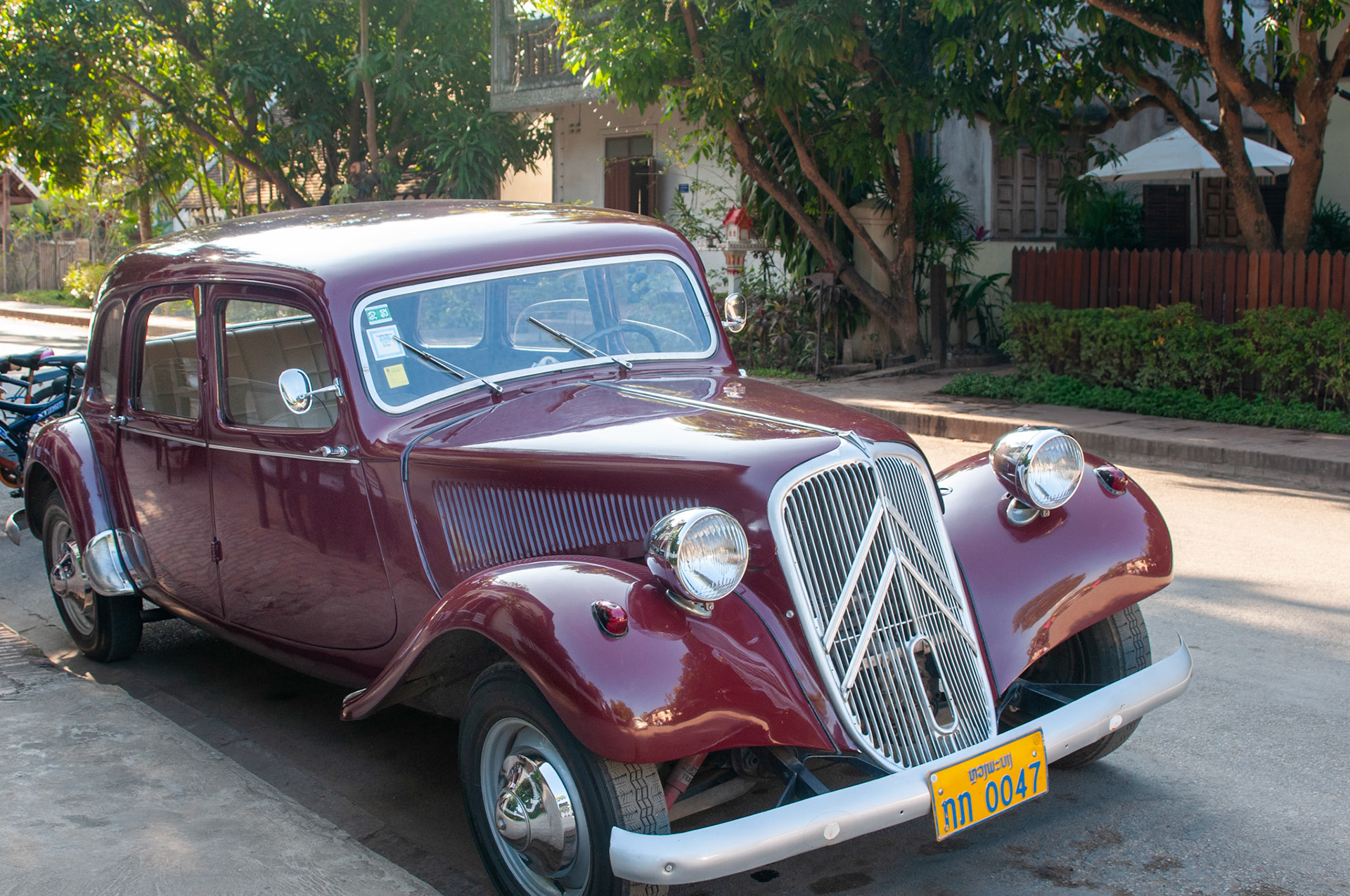 Citroen Traction Advent