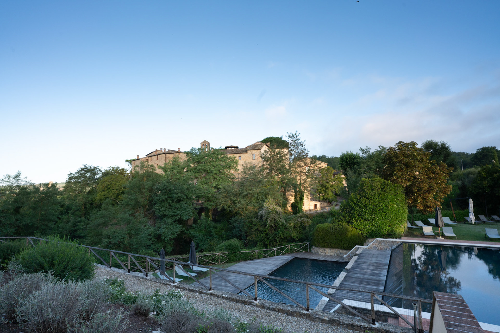 Castel Monastero