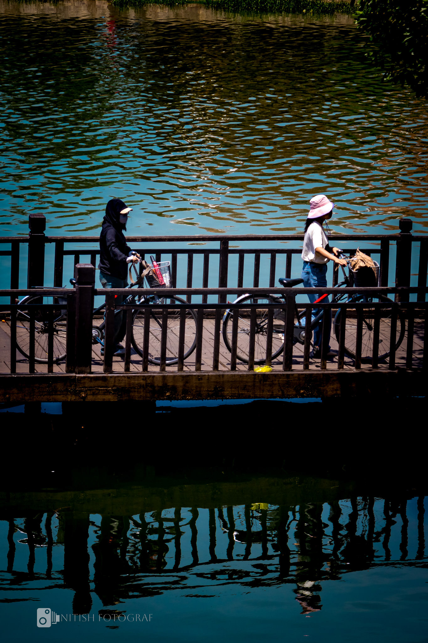 Crossing the calm – a tranquil journey over still waters