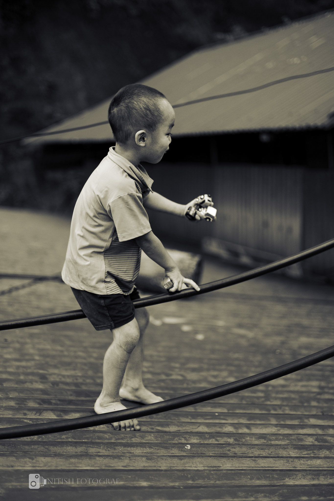 A world of wonder – childhood dreams balanced on the edge of simplicity