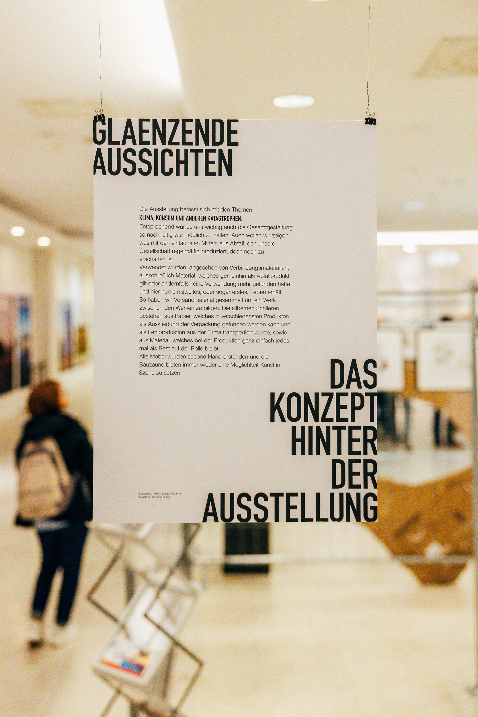 "glänzende Aussichten" im aufHof Hannover; Photographer: Moritz Peters