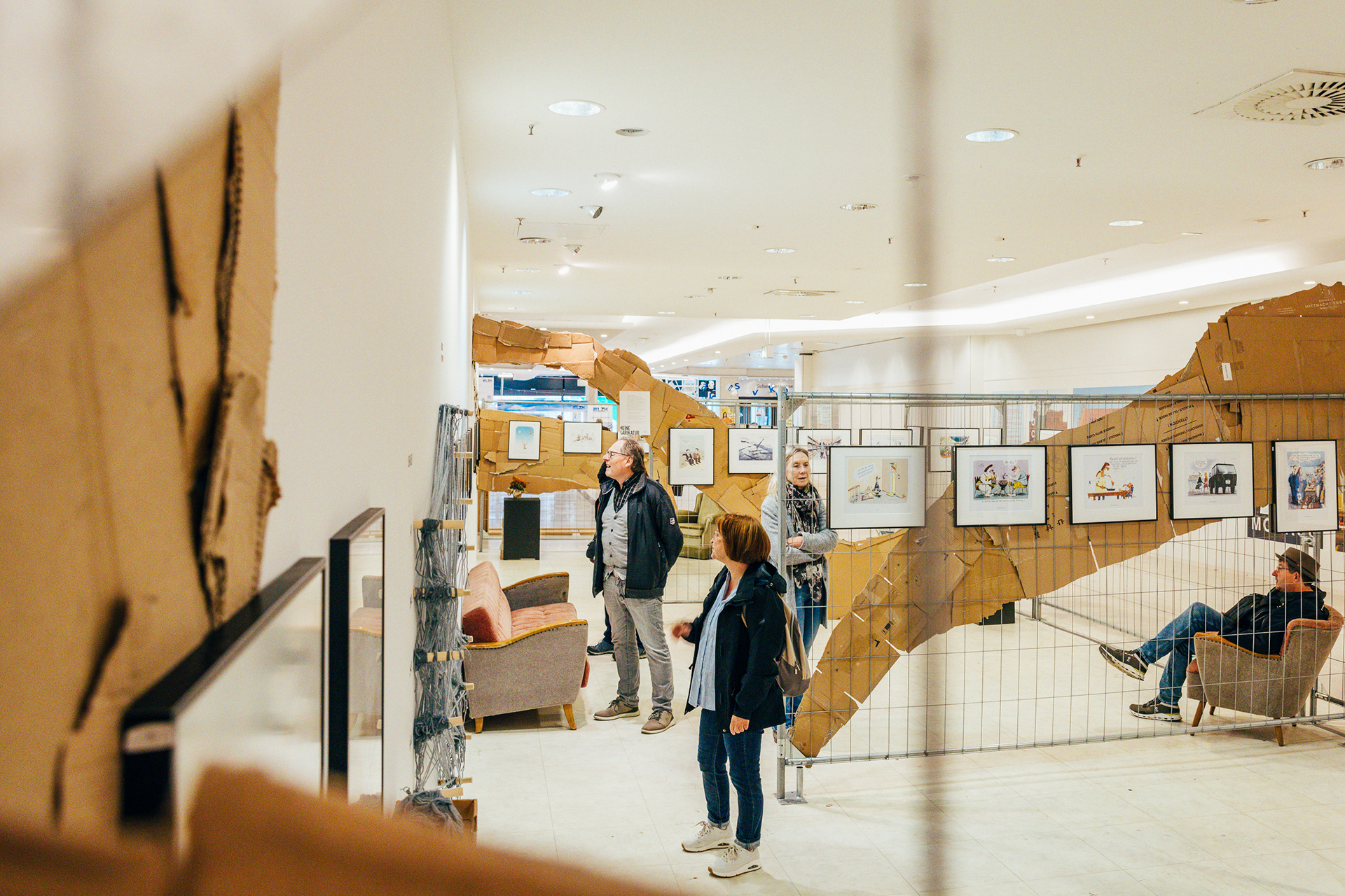 "glänzende Aussichten" im aufHof Hannover; Photographer: Moritz Peters