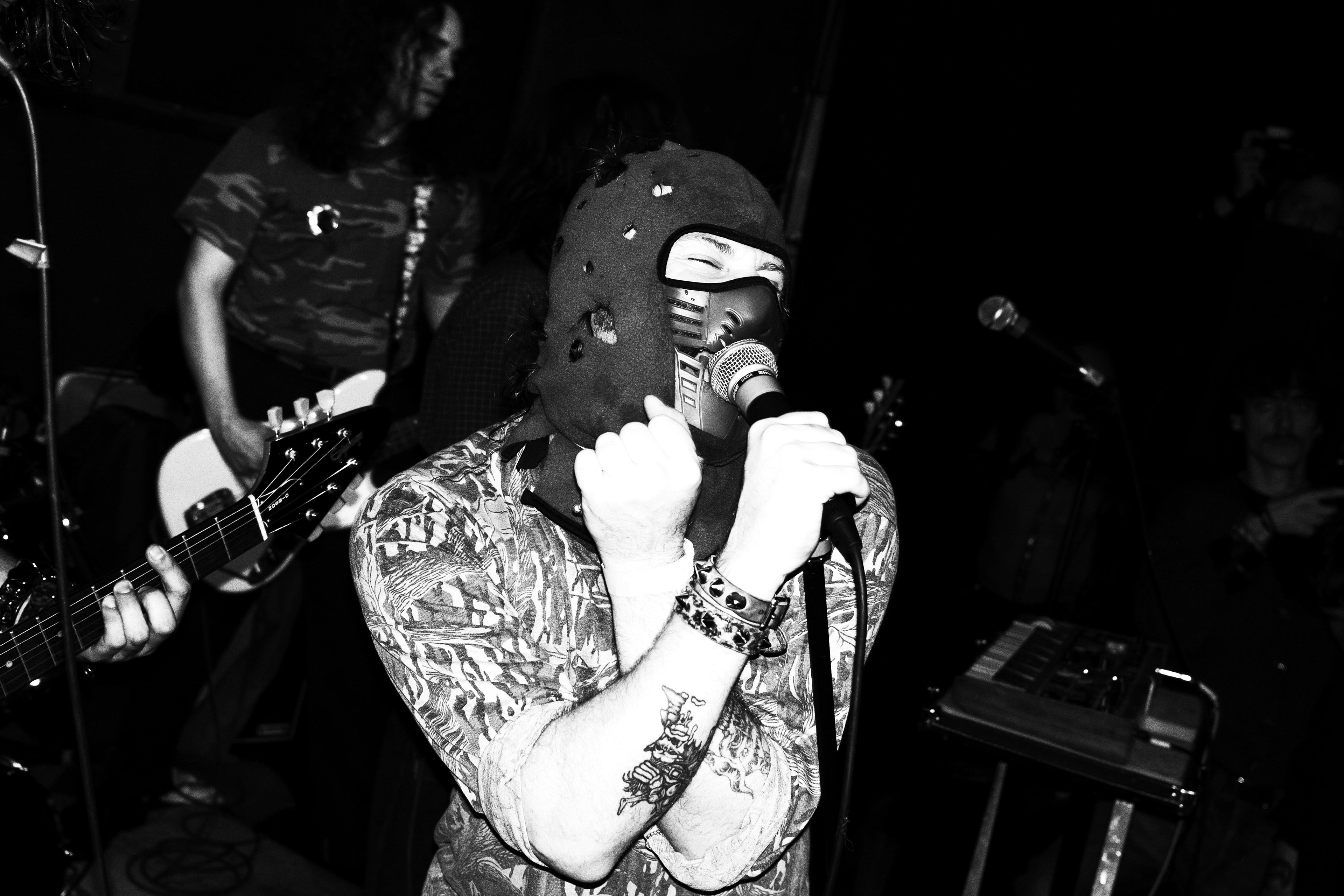 GEE TEE - LE SAMPLE BAGNOLET