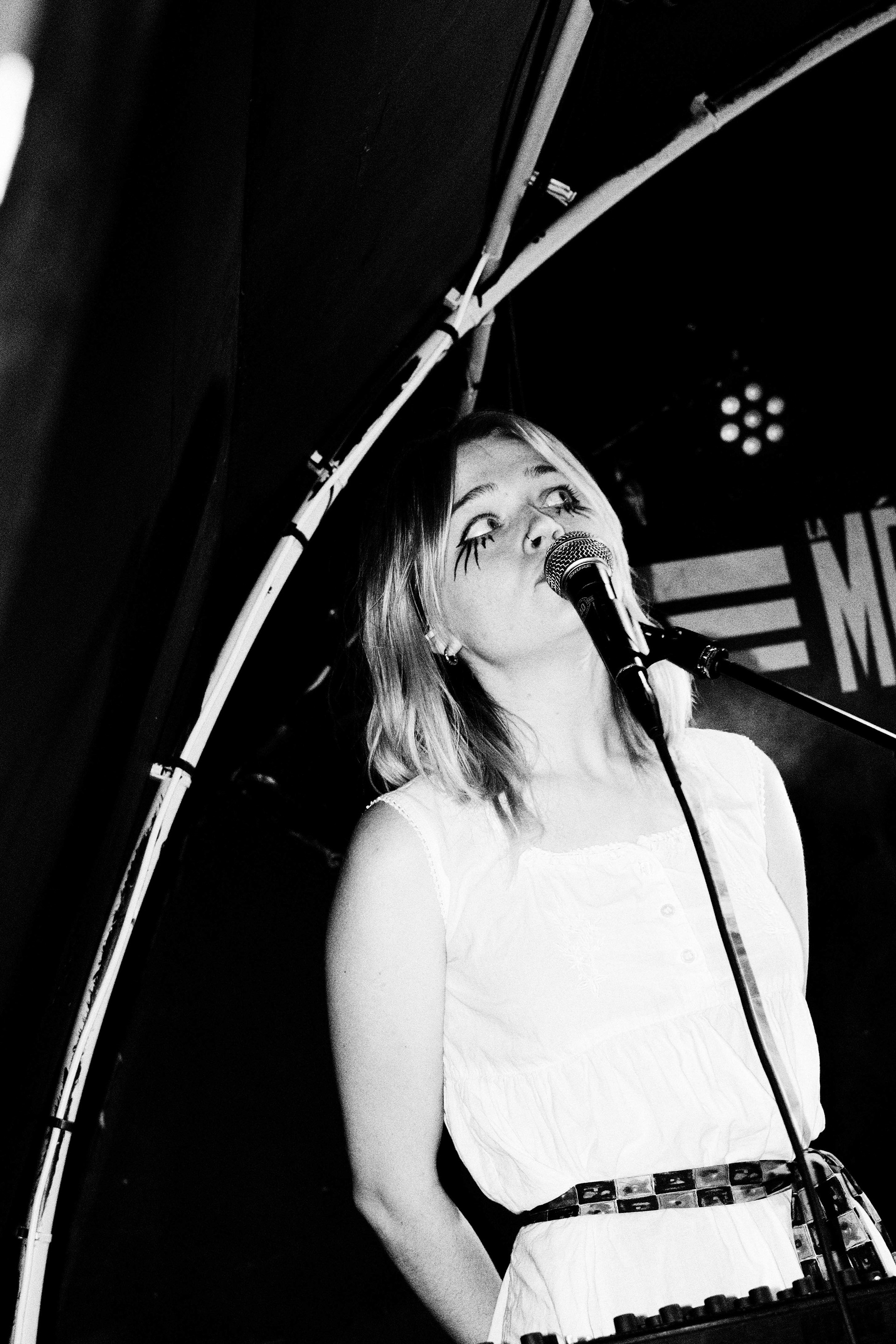 ORANGE PEEL - DURA MATER - LA MECANIQUE ONDULATOIRE PARIS