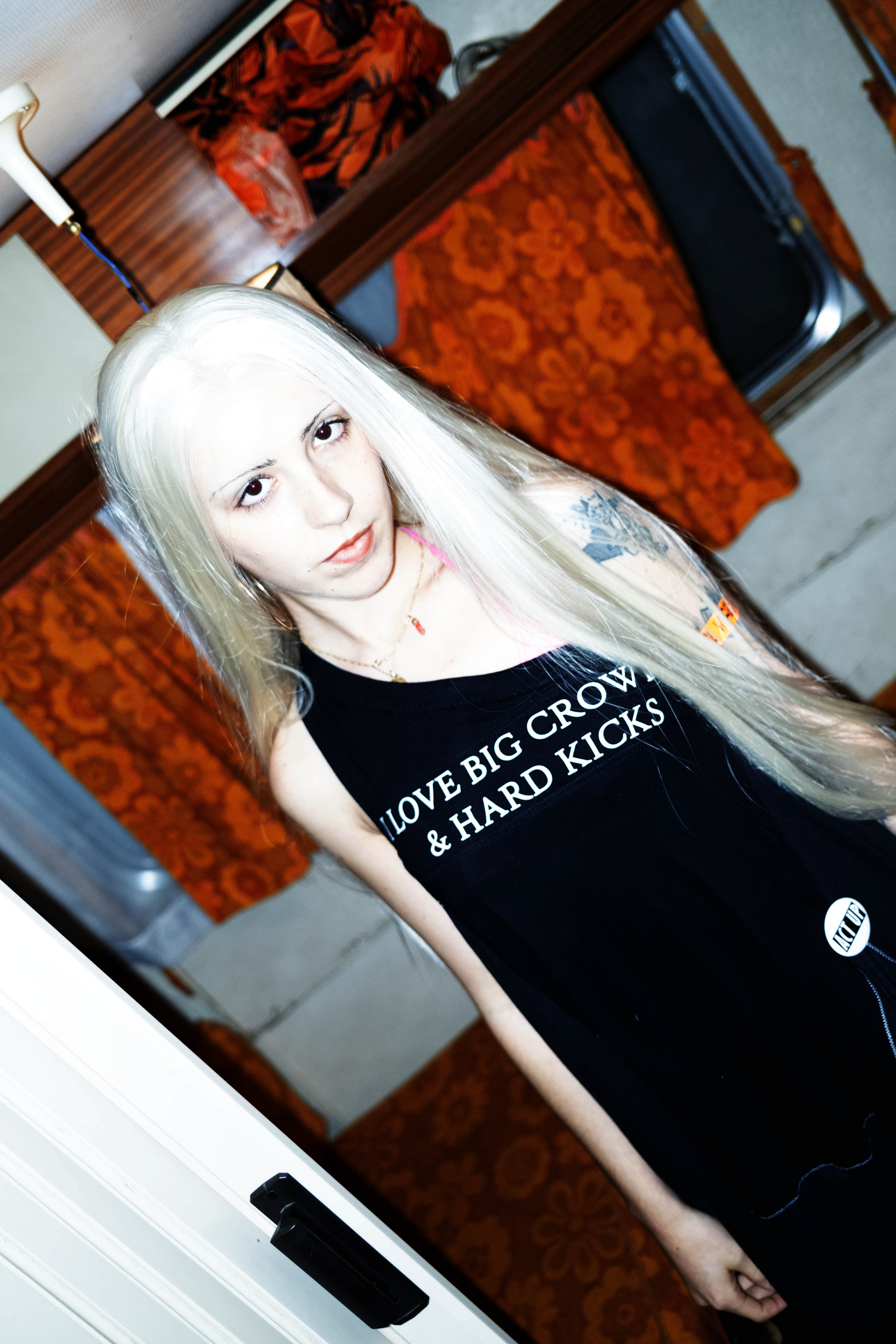 LEGIT GIRL DJ - EP PRESS SHOT