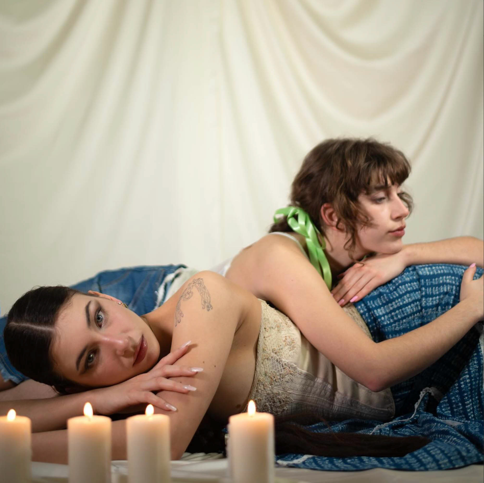 PRESS SHOT FOR SINGLE HEATWAVE